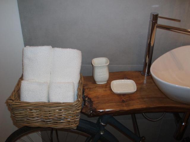 Photo 48
