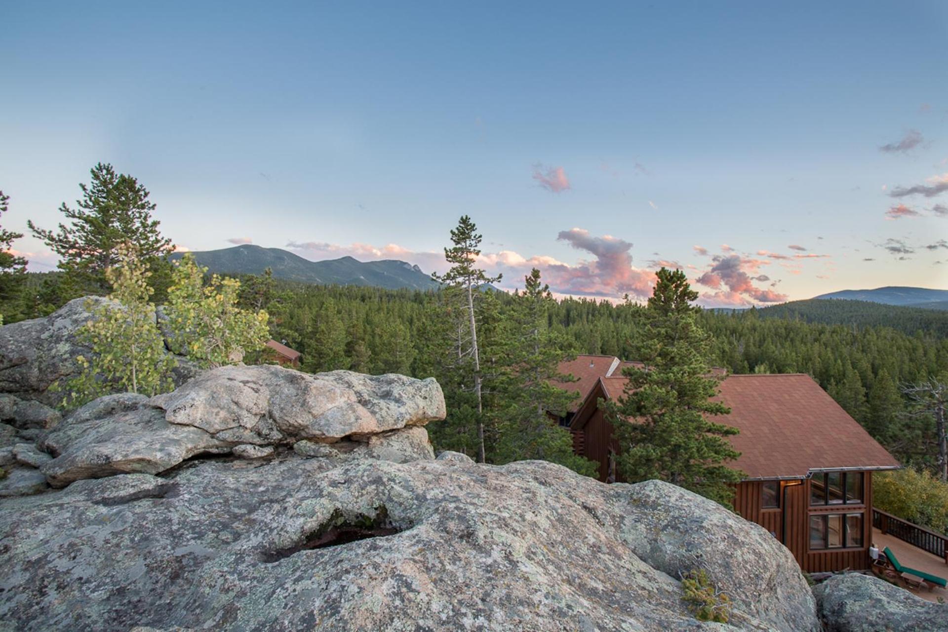 Romantic Mountain Cabin for 2