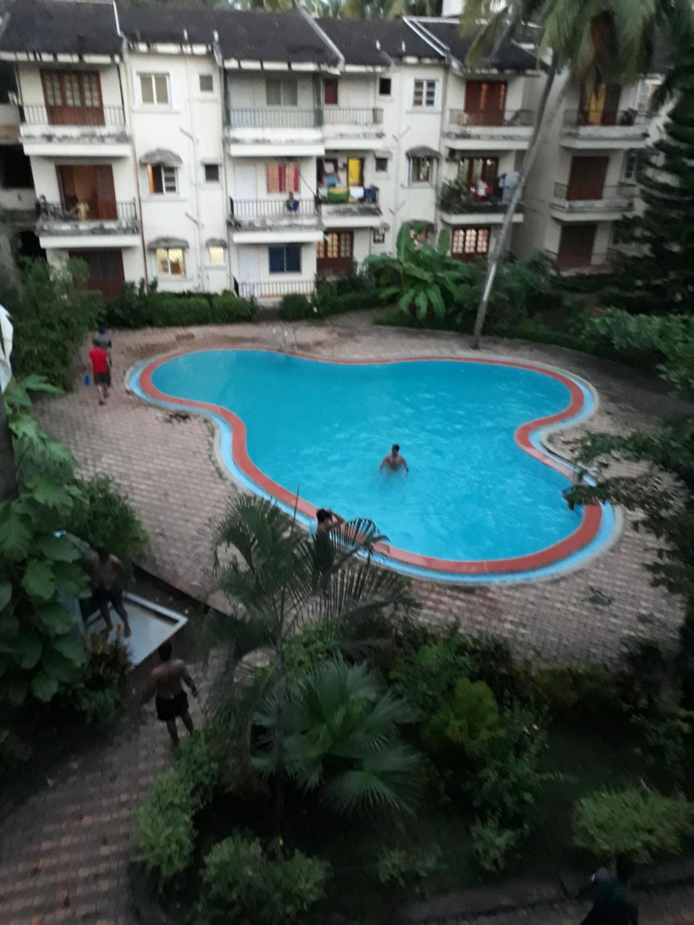 swimming pool