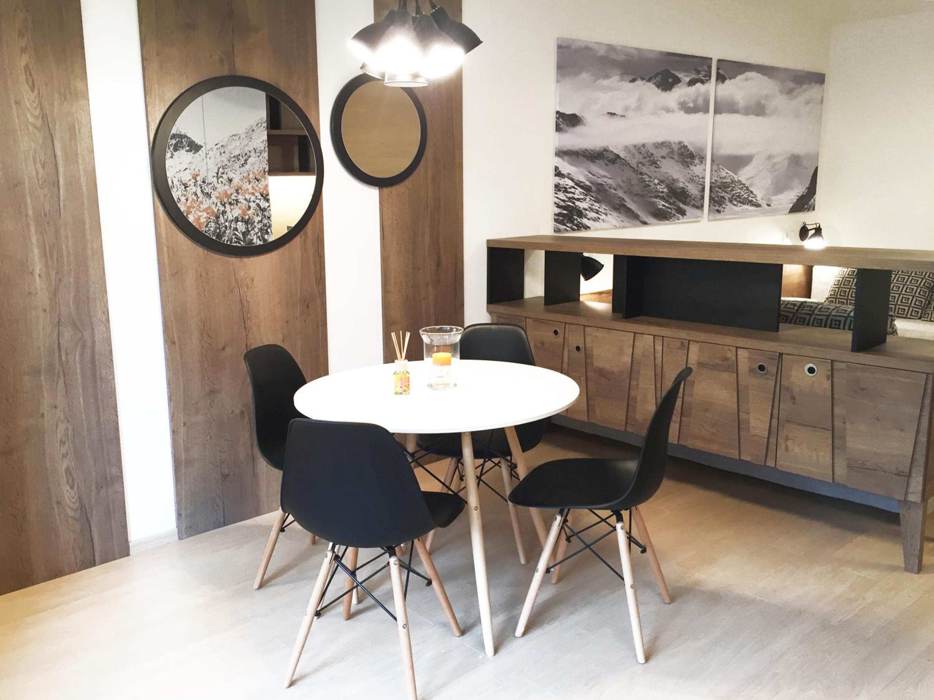 Sun Valley Apartment