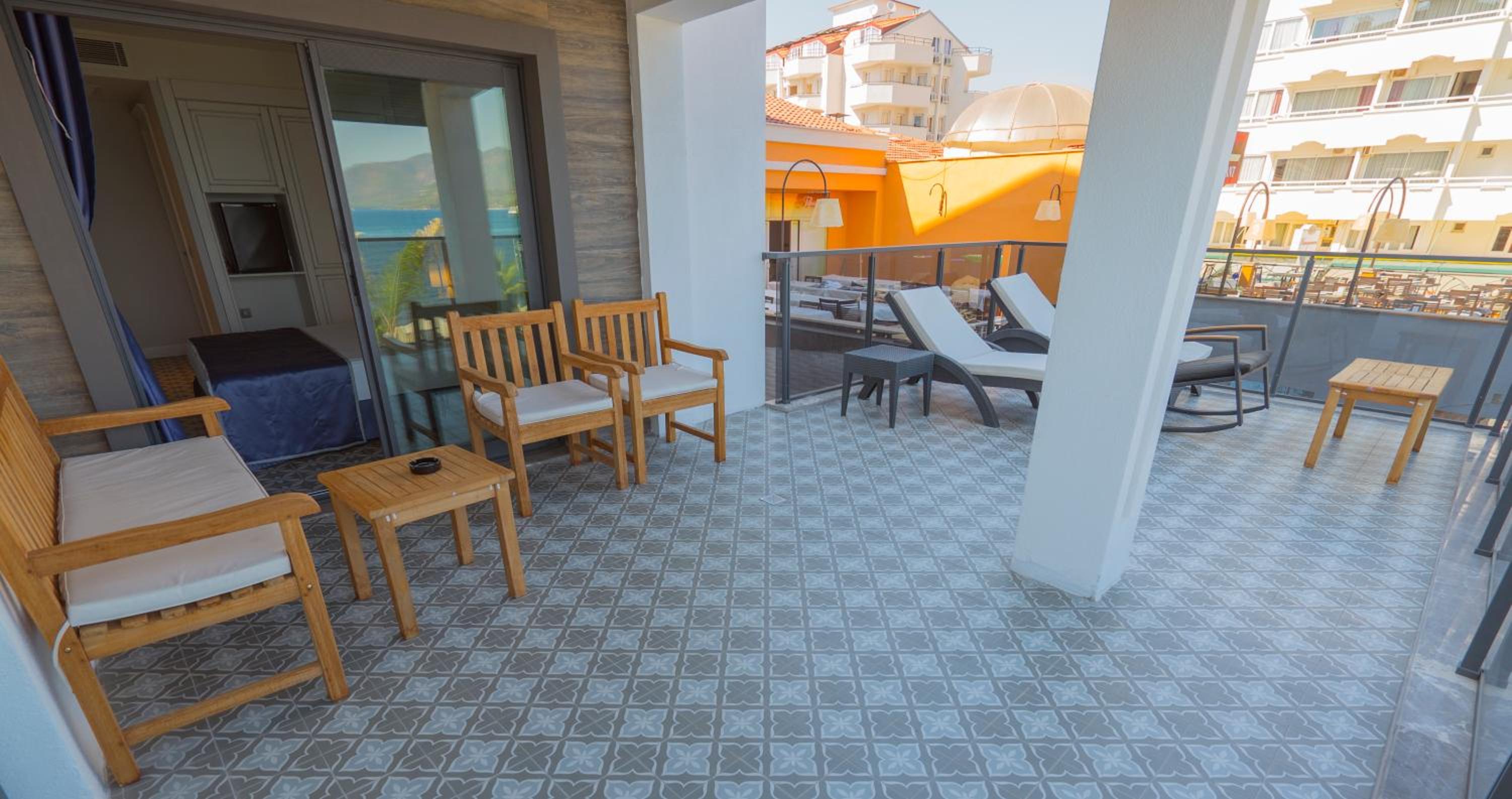 Marmaris Beach Hotel - Image 40