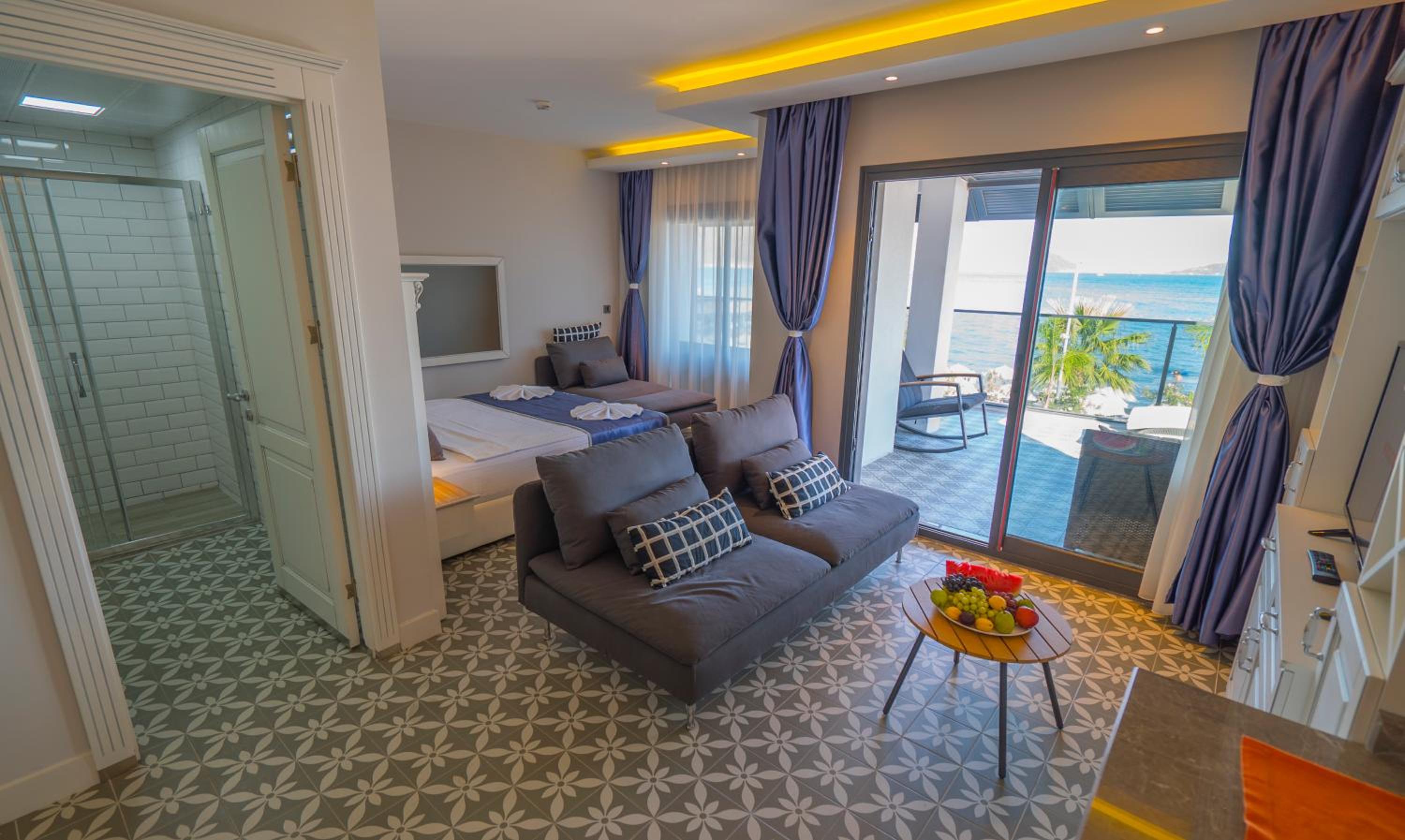 Marmaris Beach Hotel - Image 25