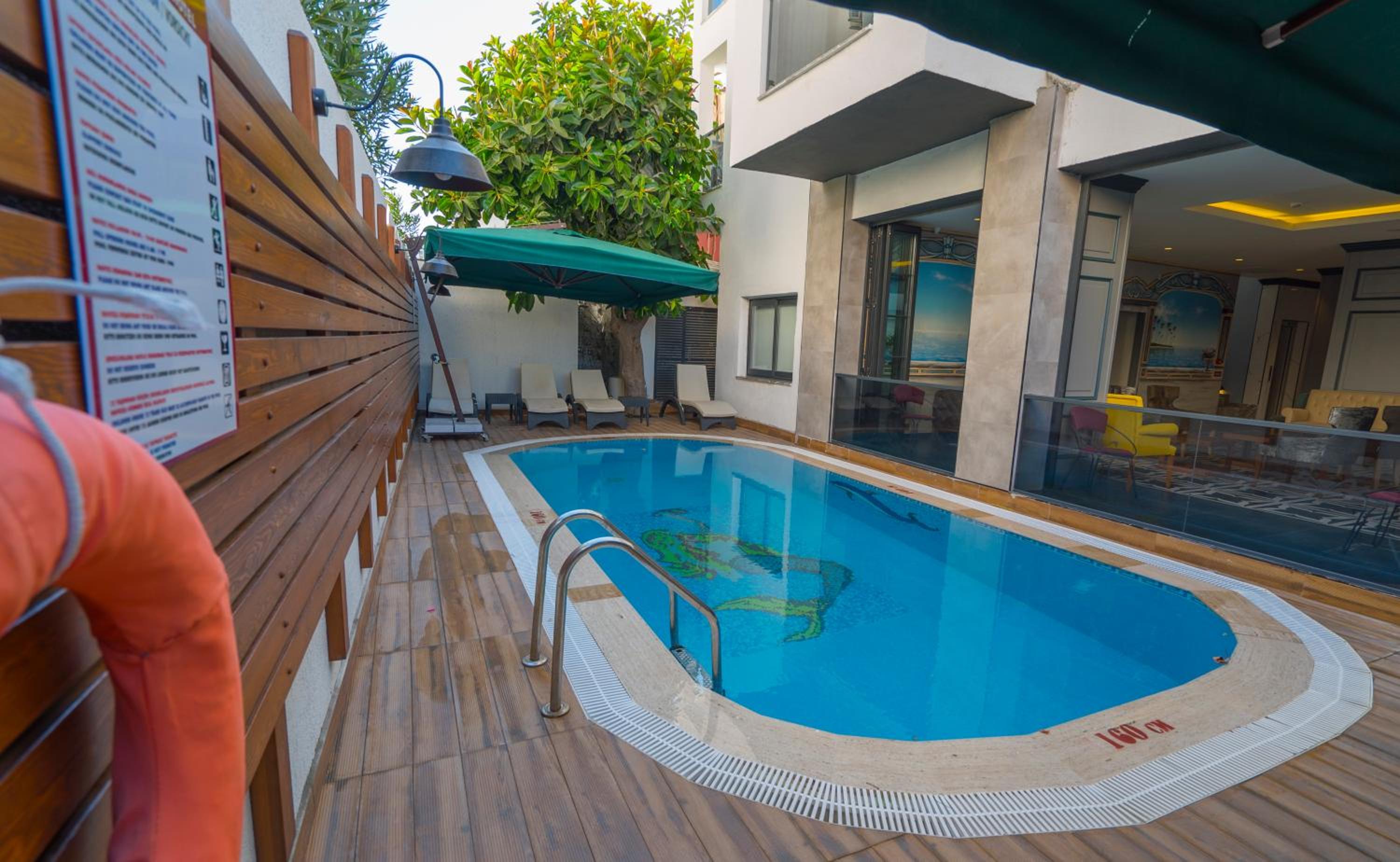 Marmaris Beach Hotel - Image 17