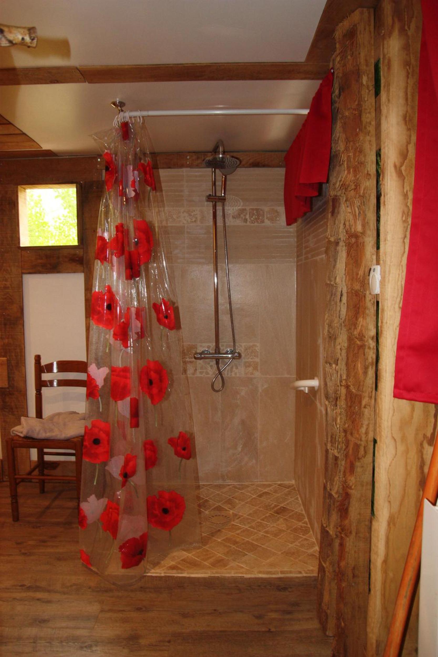 Photo 32