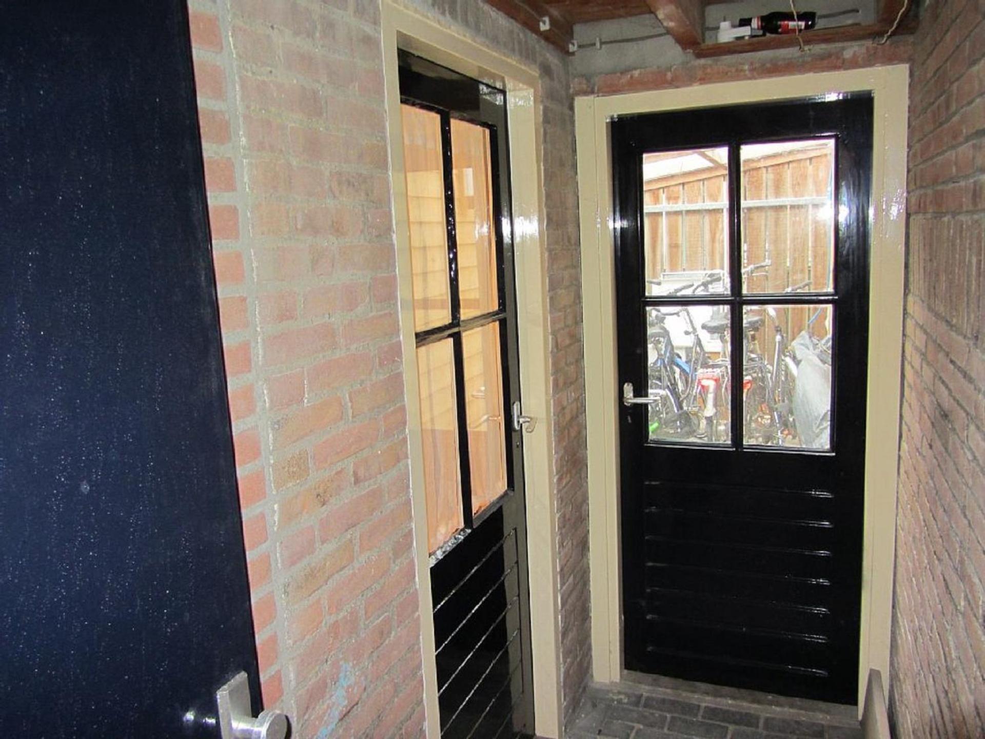 Holiday Home Emmastraat view 3
