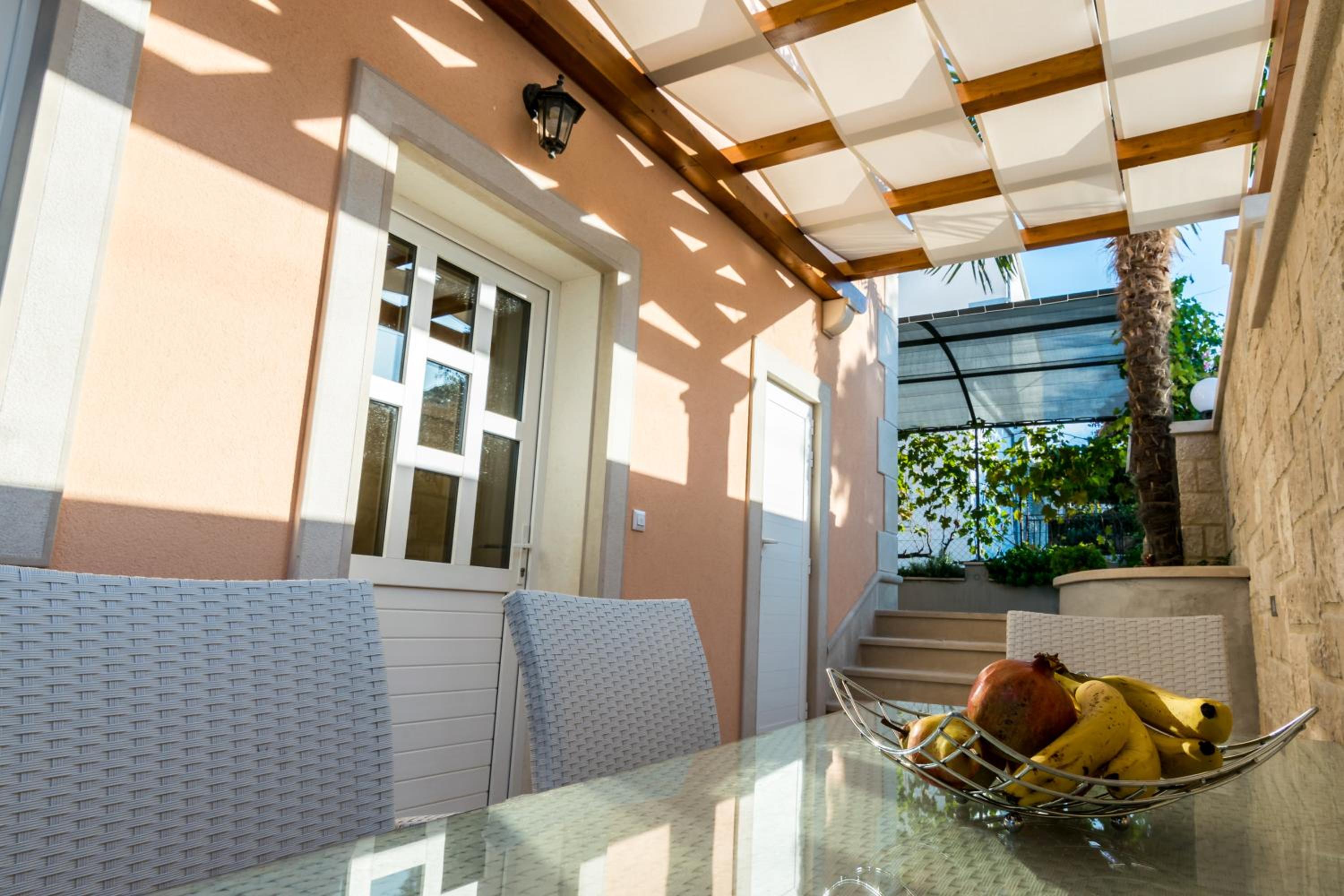 Apartmani Petričević view 2
