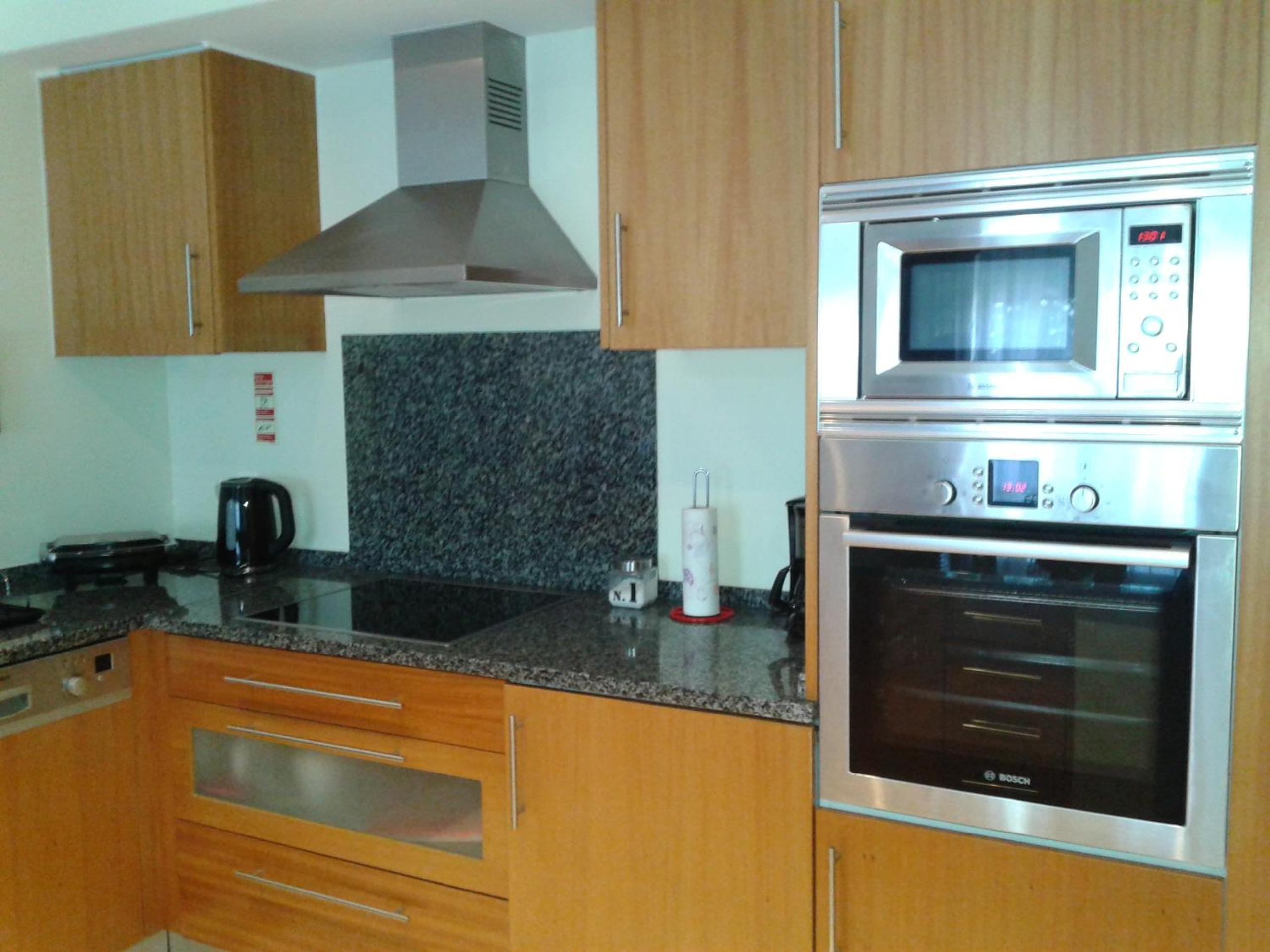 Lovely 1 Bed Apartment - Vista das Ondas view 4