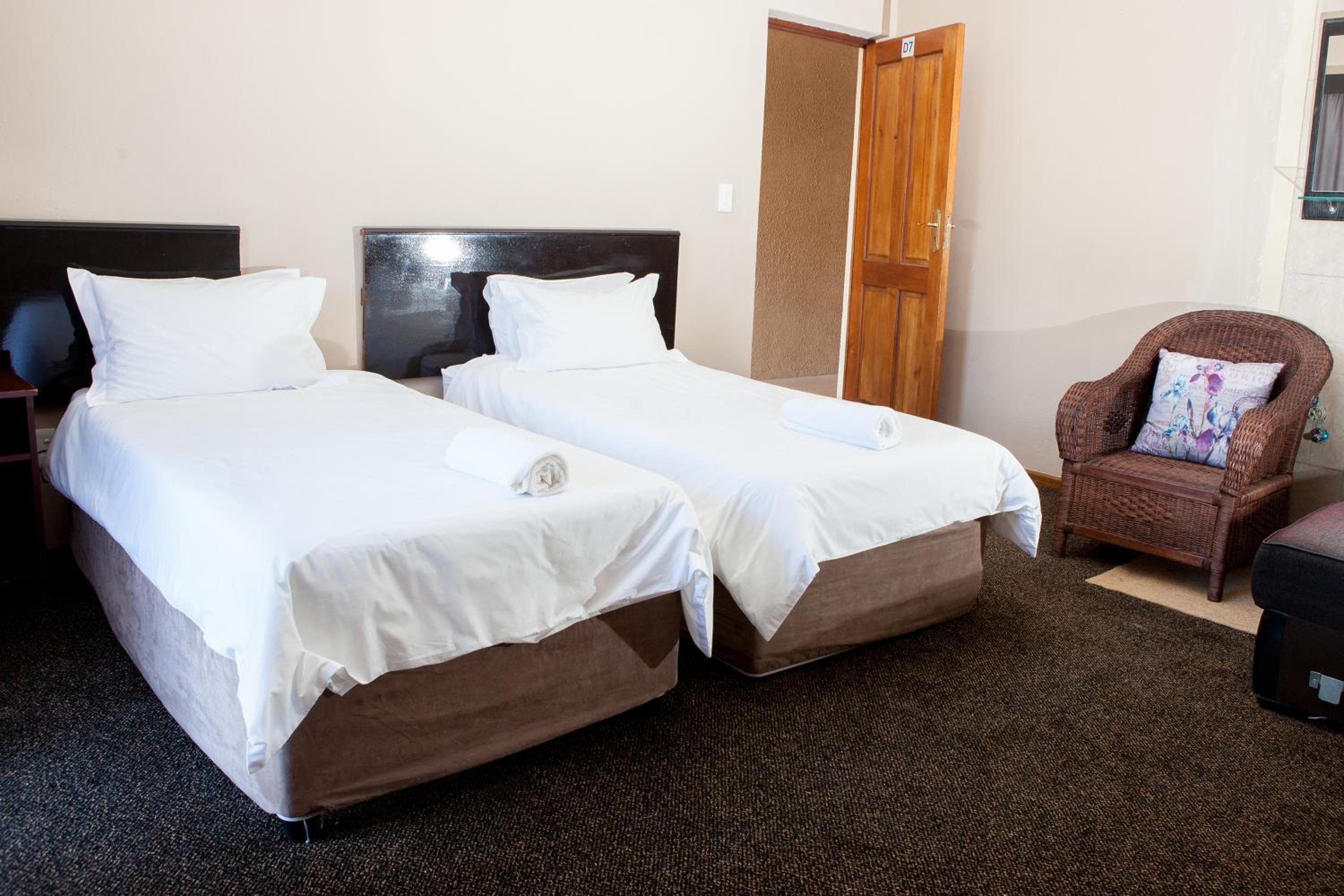 Oria Lodge view 5