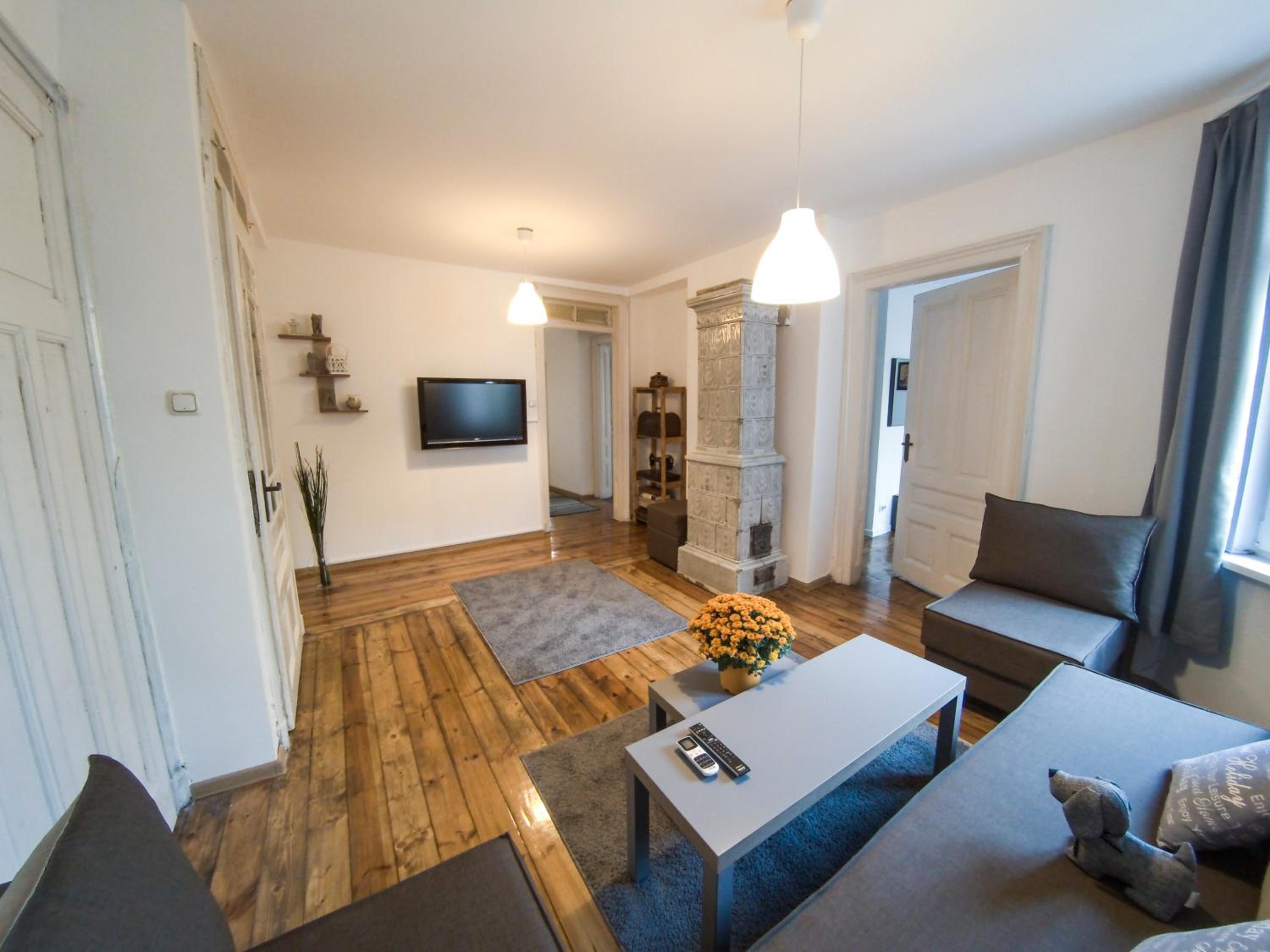 Graf Ignatiev - 3BR APART view 5