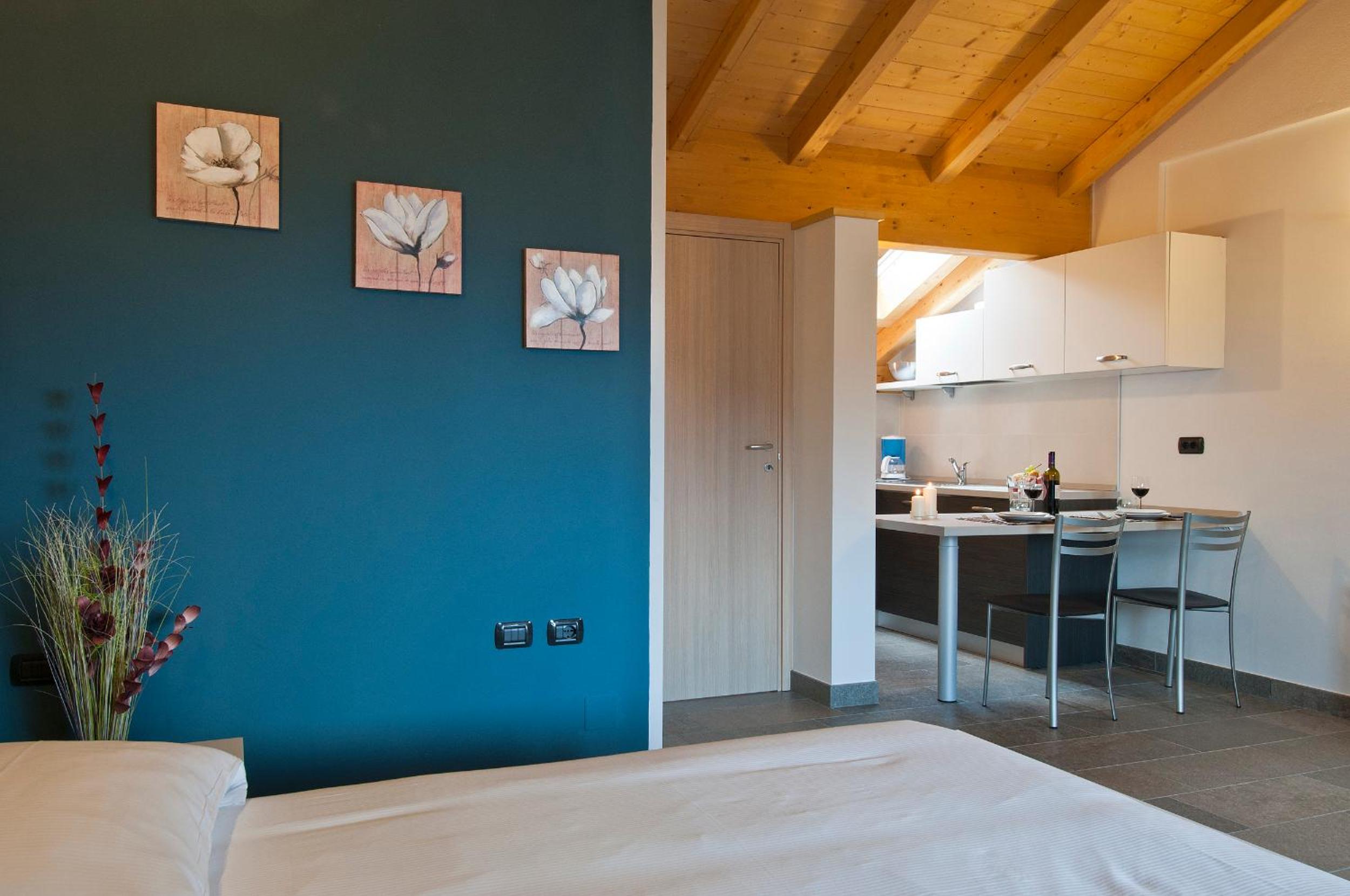 Helianthus Residence