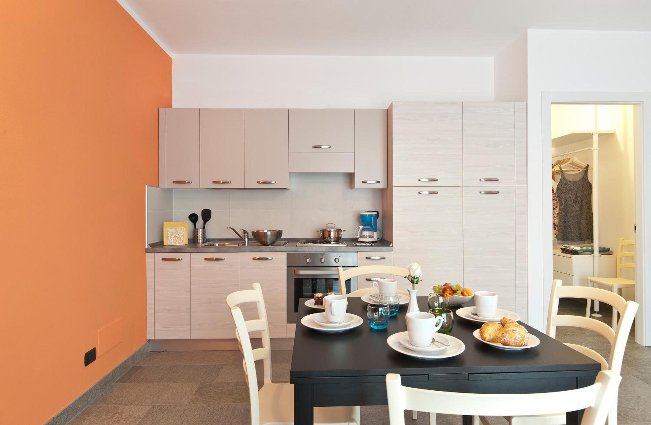 Helianthus Residence