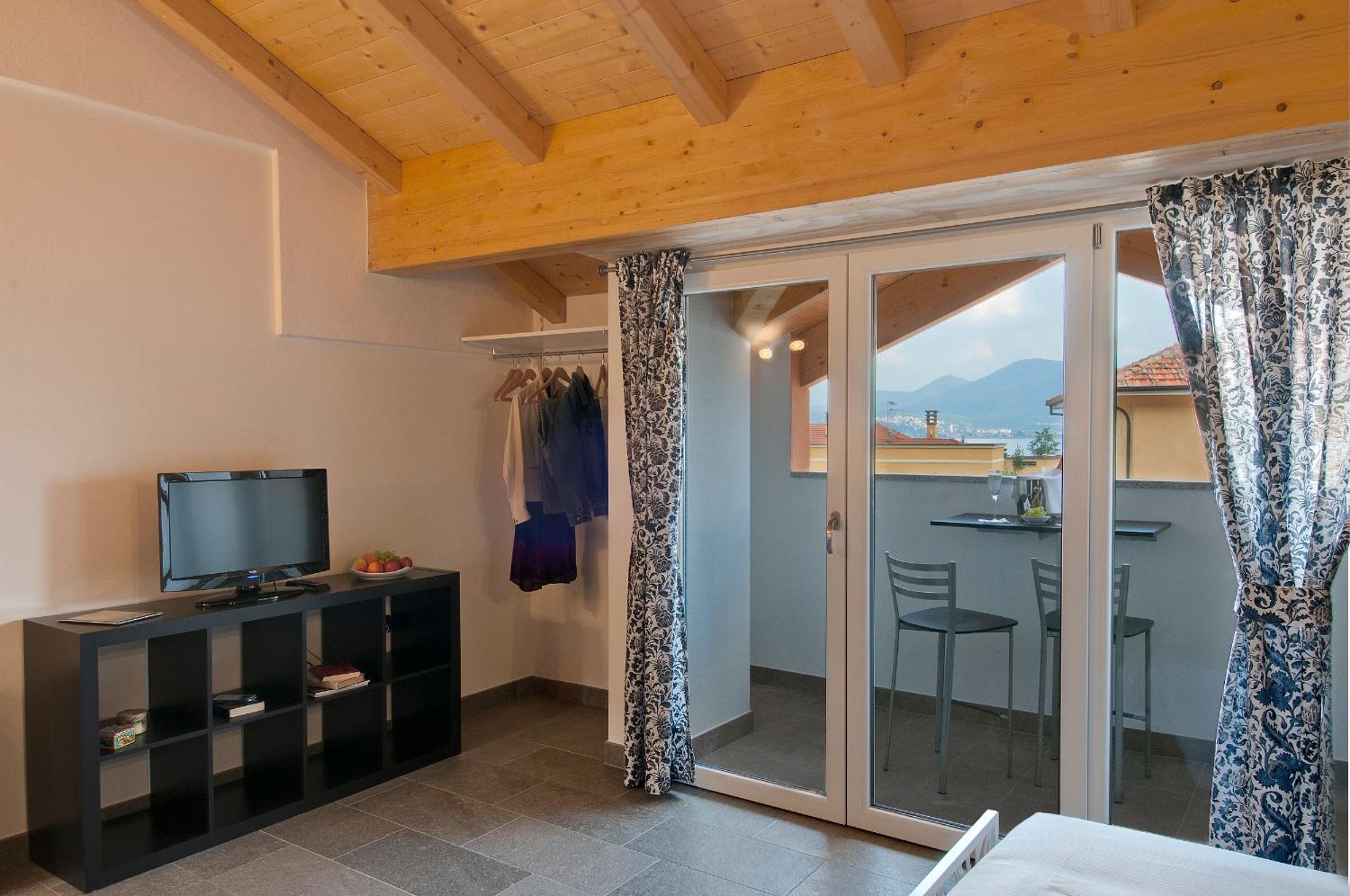 Helianthus Residence
