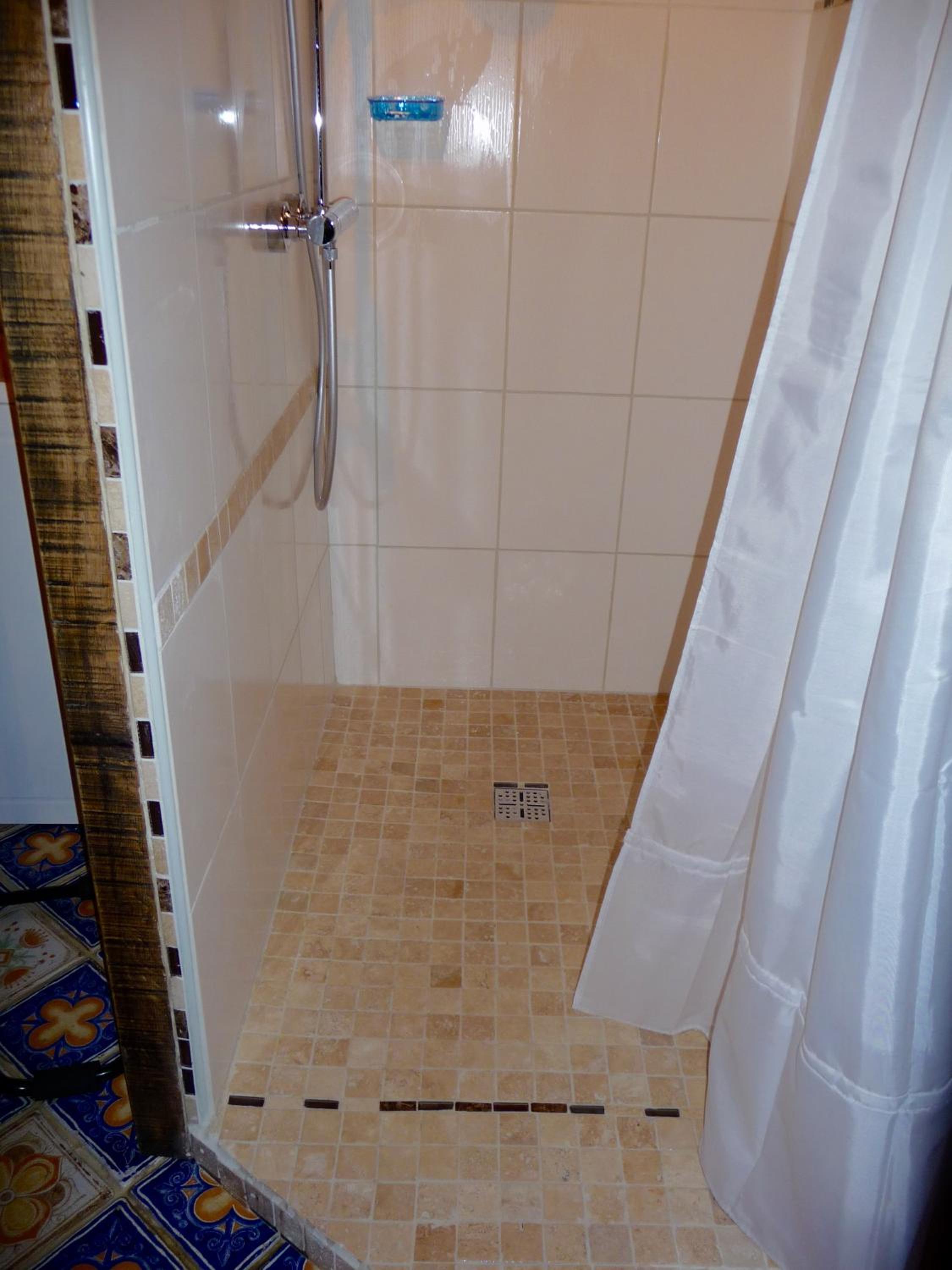 Photo 43