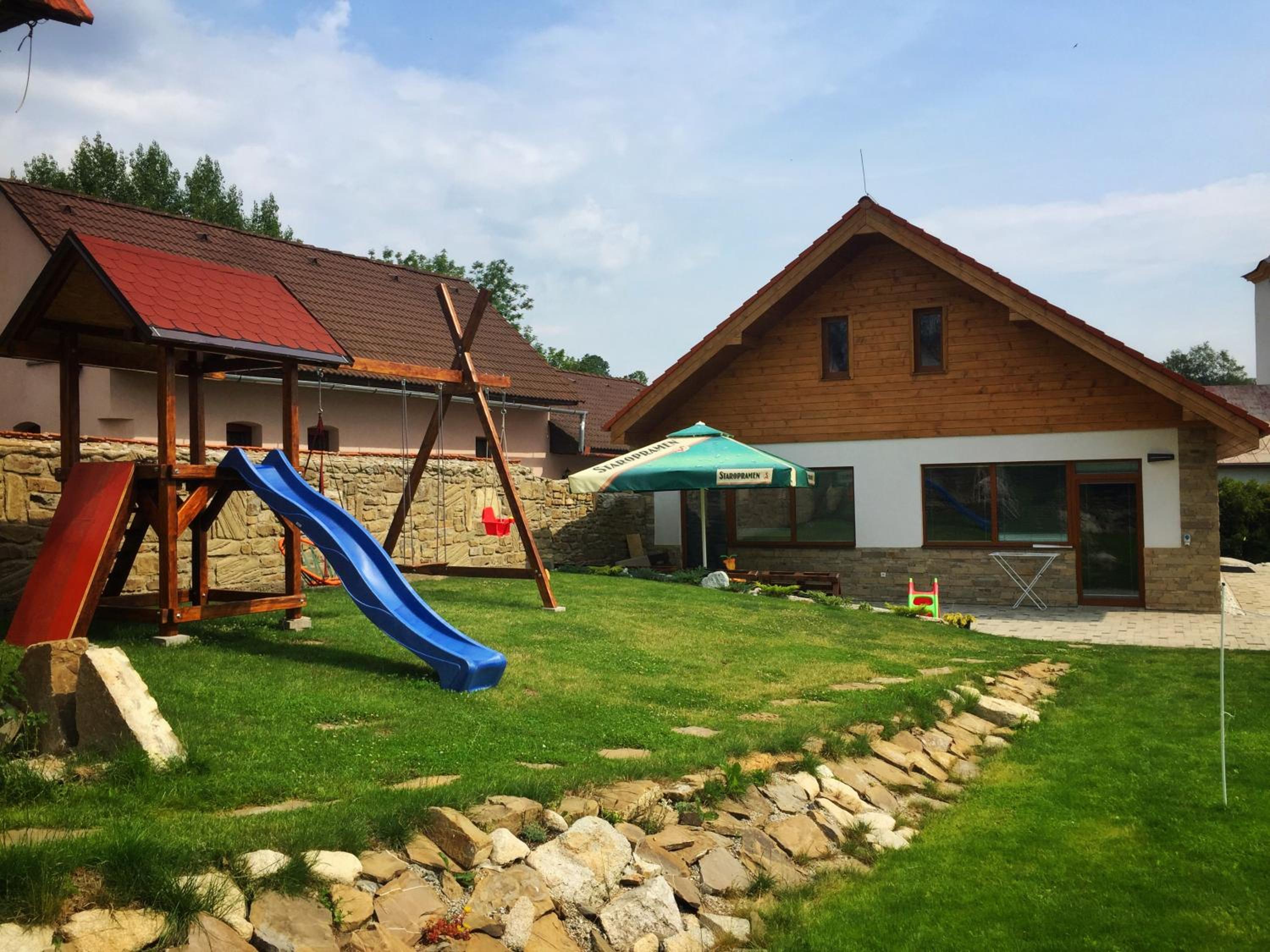 Villa Tatranit view 3