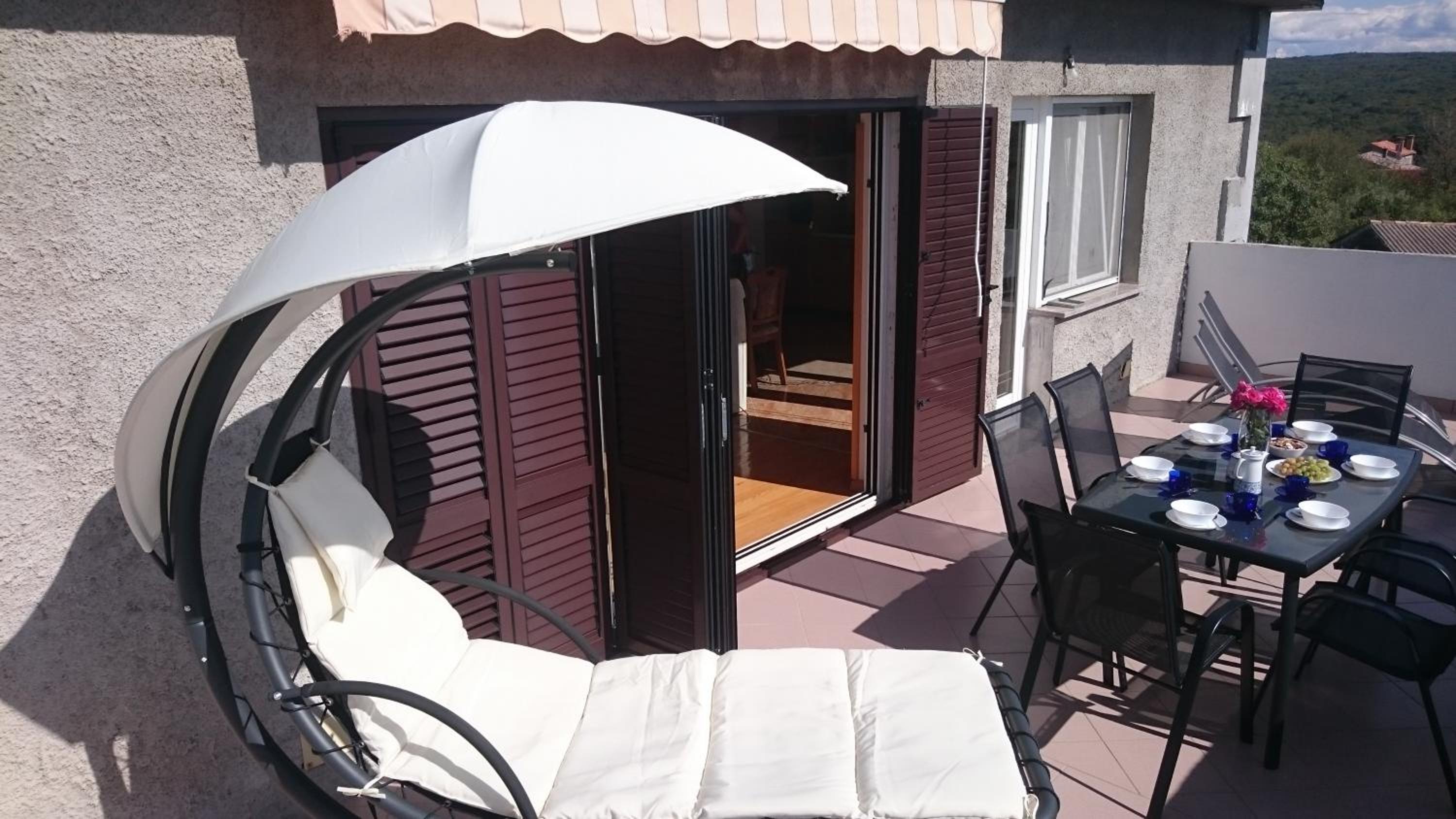 Apartment Kosić view 2