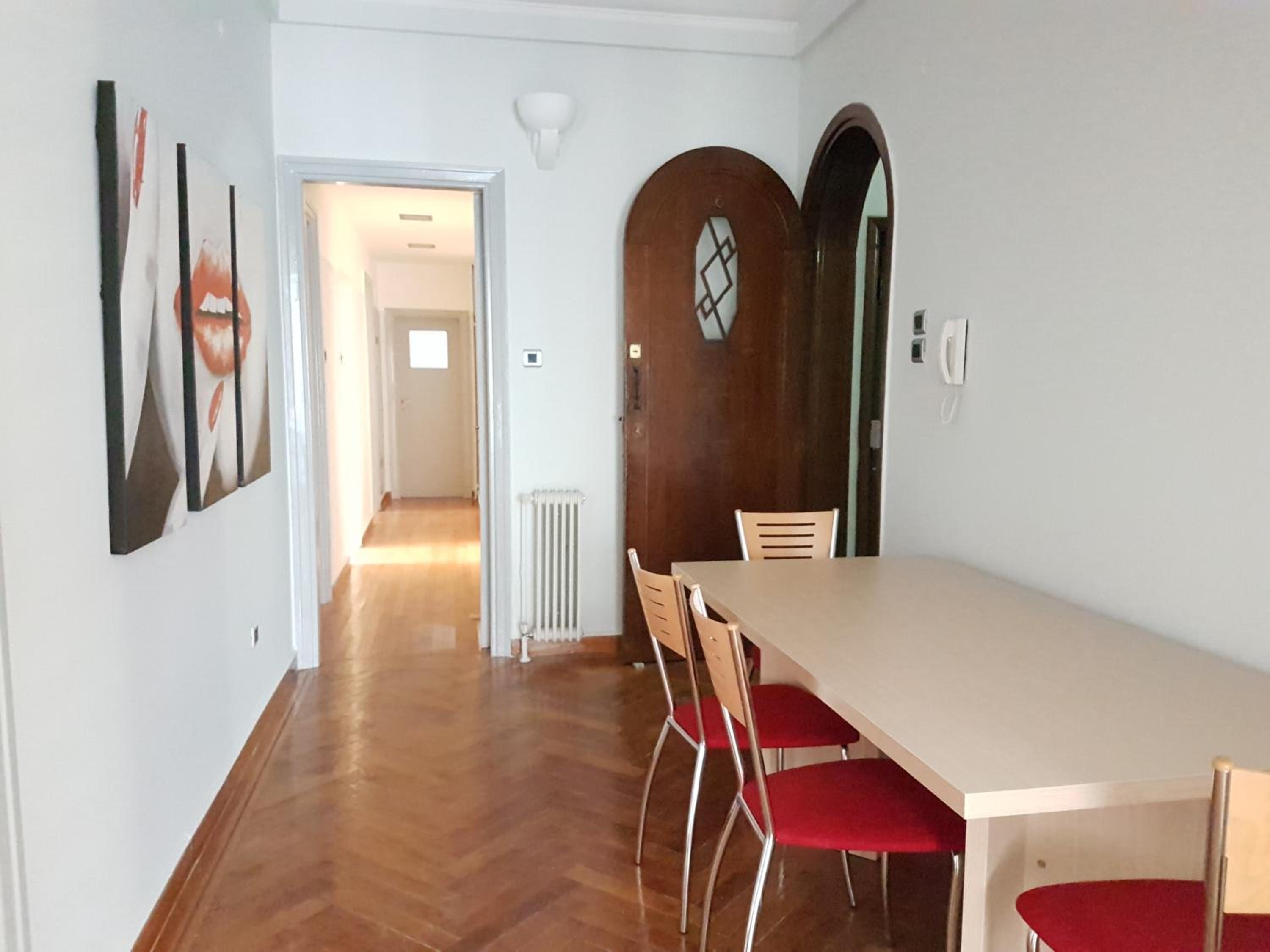 Errathens Pine Red and Taupe - Athens Center