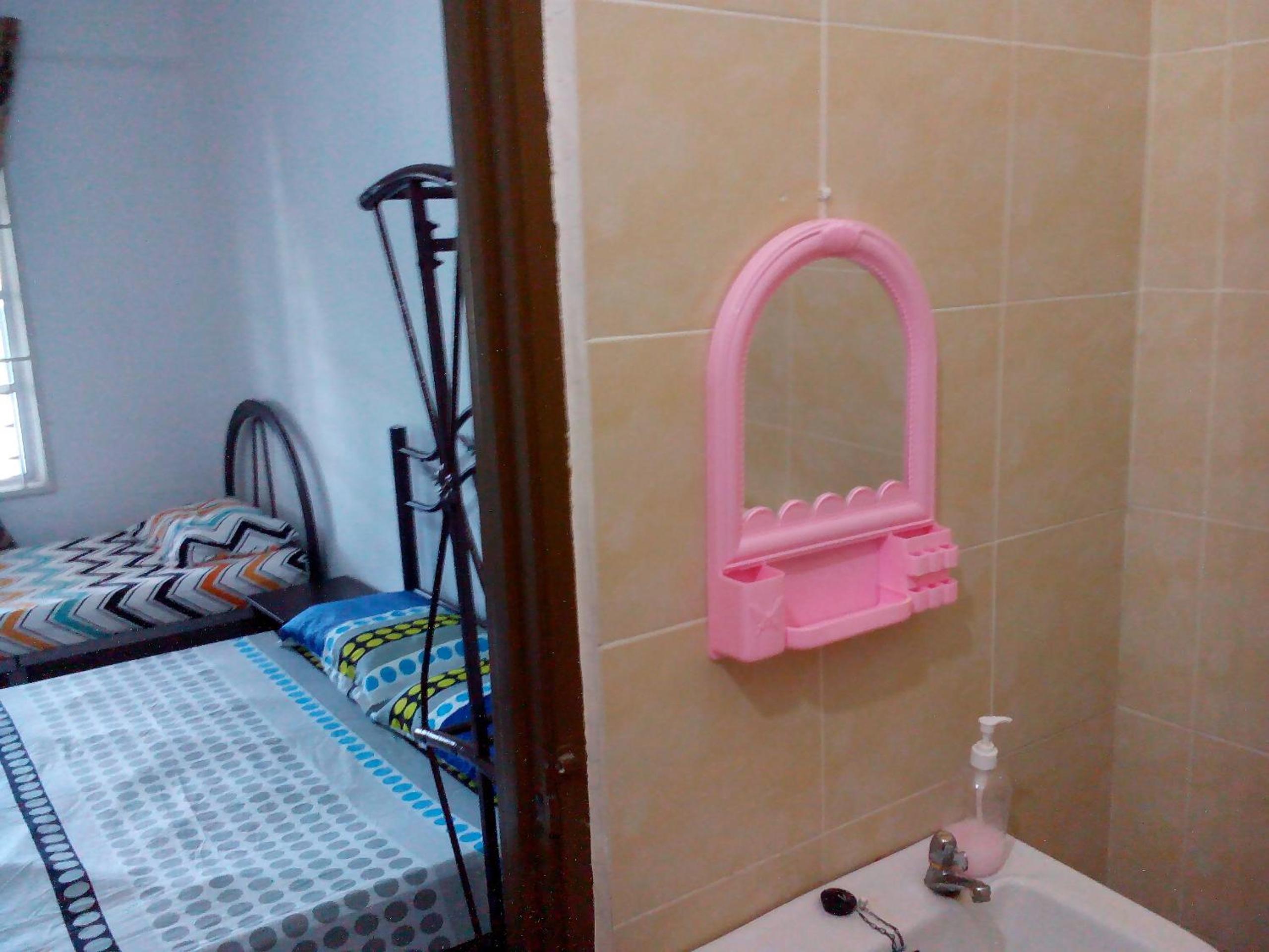 Photo 10