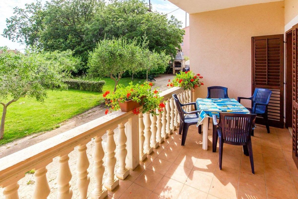 Apartments Vitomir