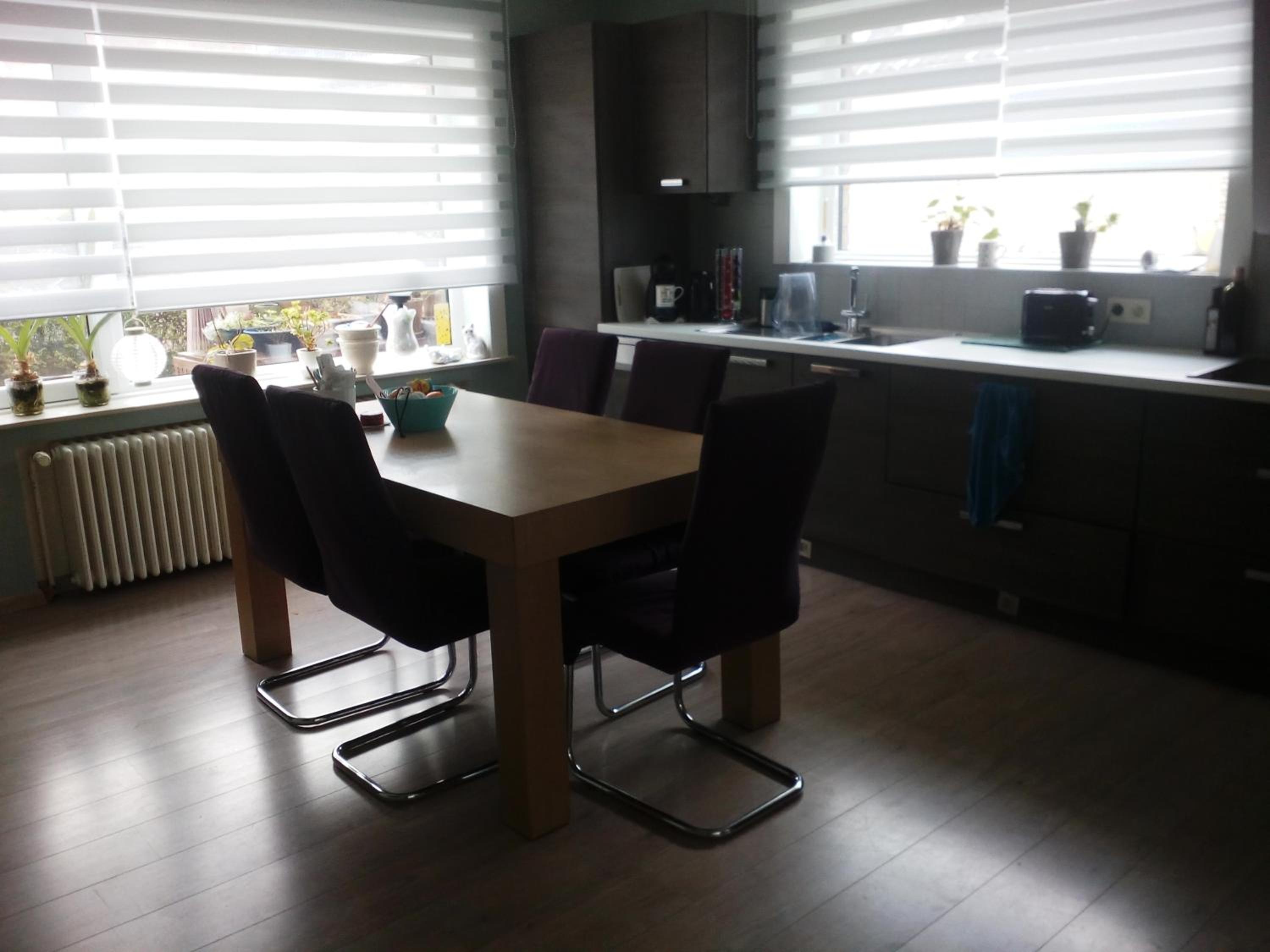 Kamer + douche in villa