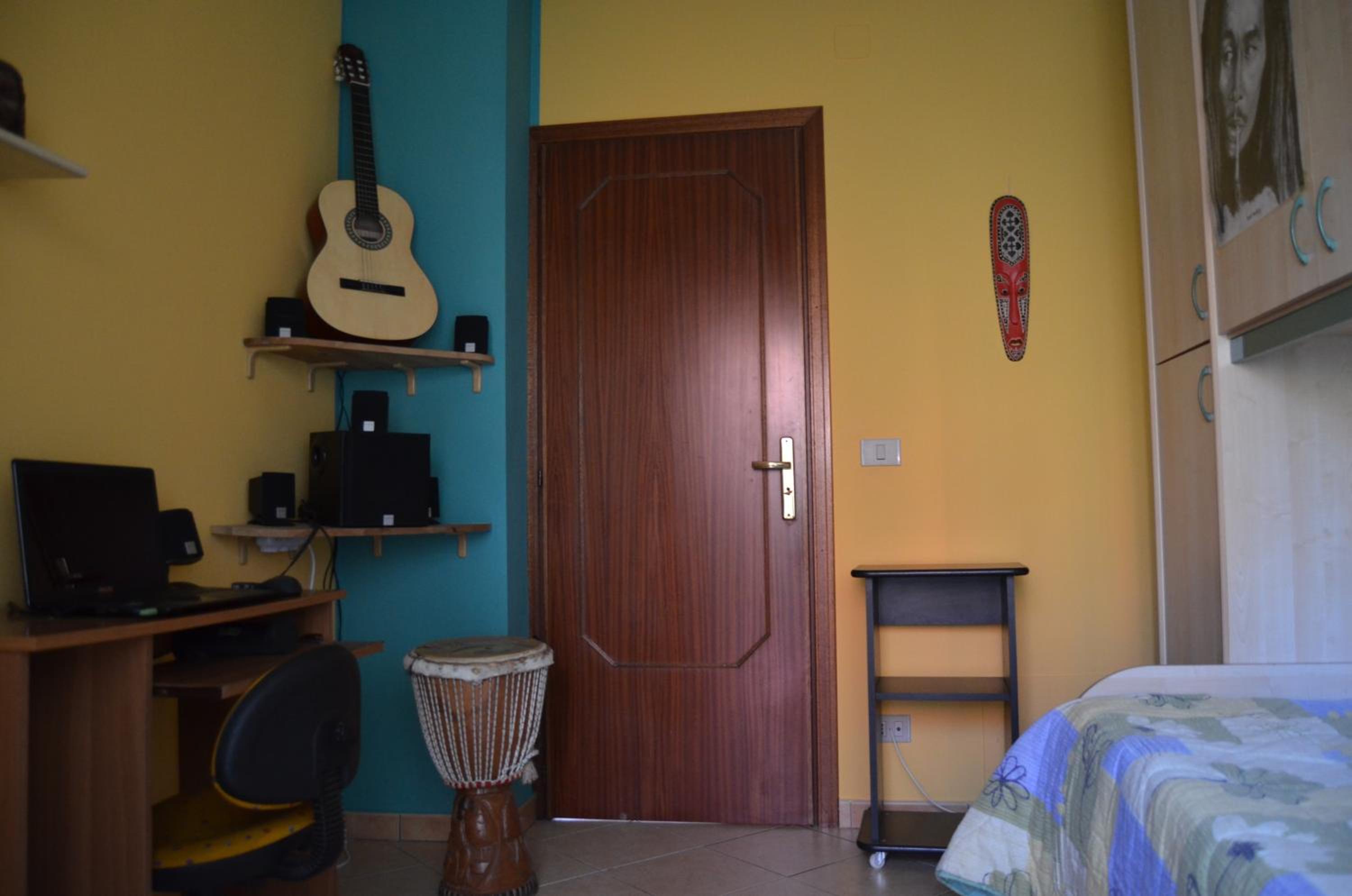 Photo 8
