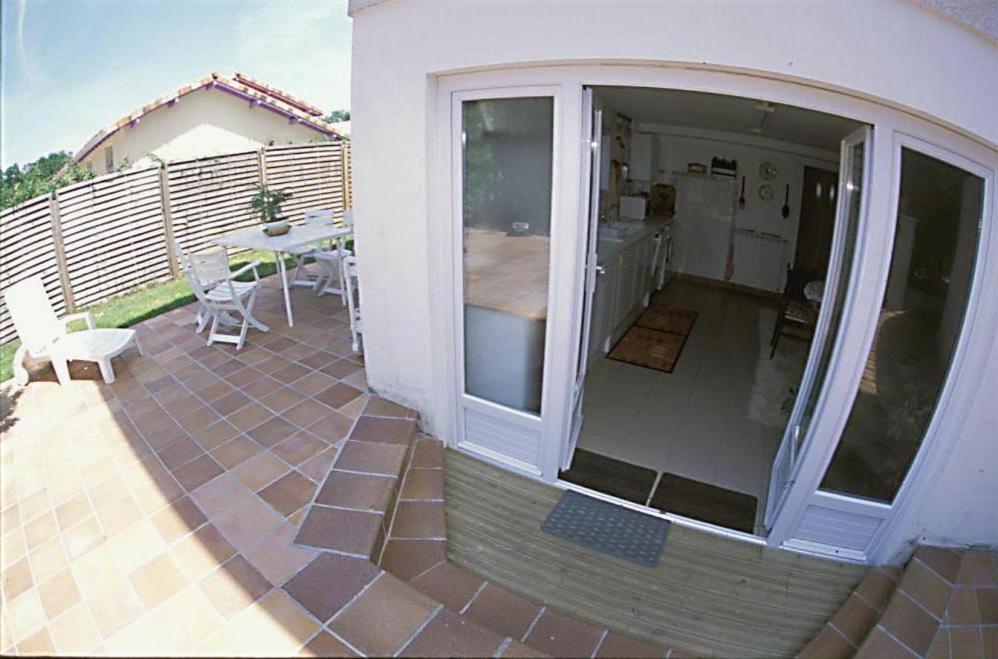 L'Hernani view 3