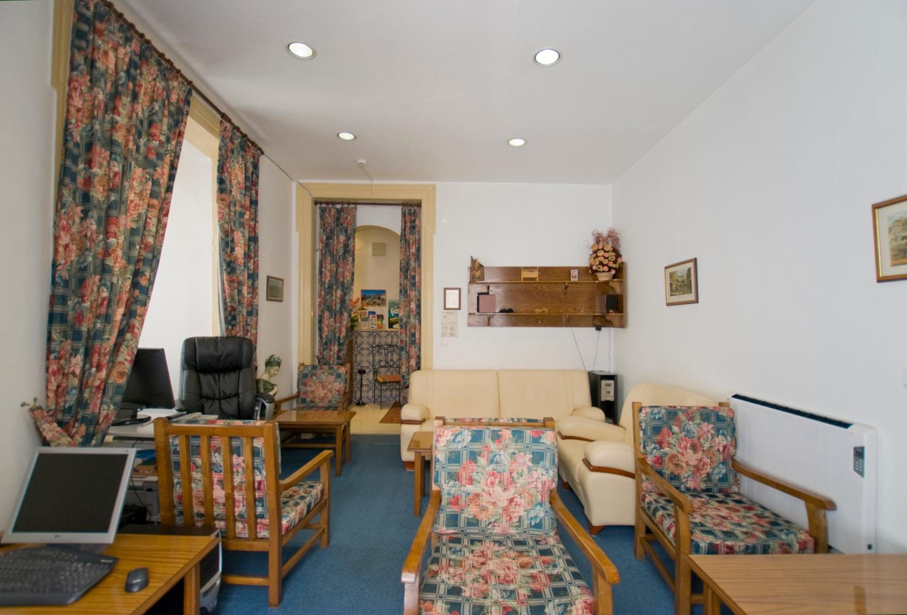 Photo 41