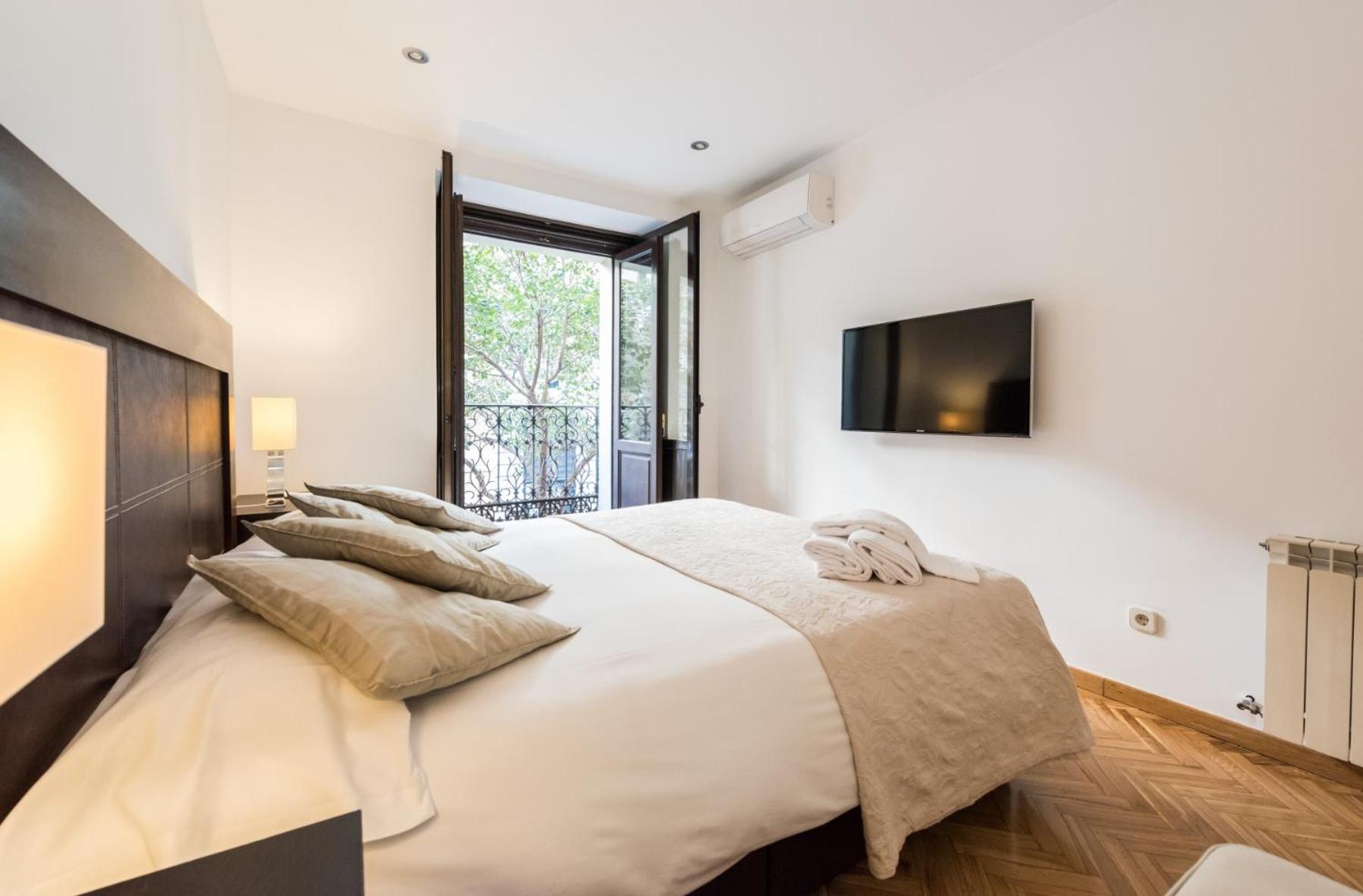 Malasaña Boutique by Madflats Collection
