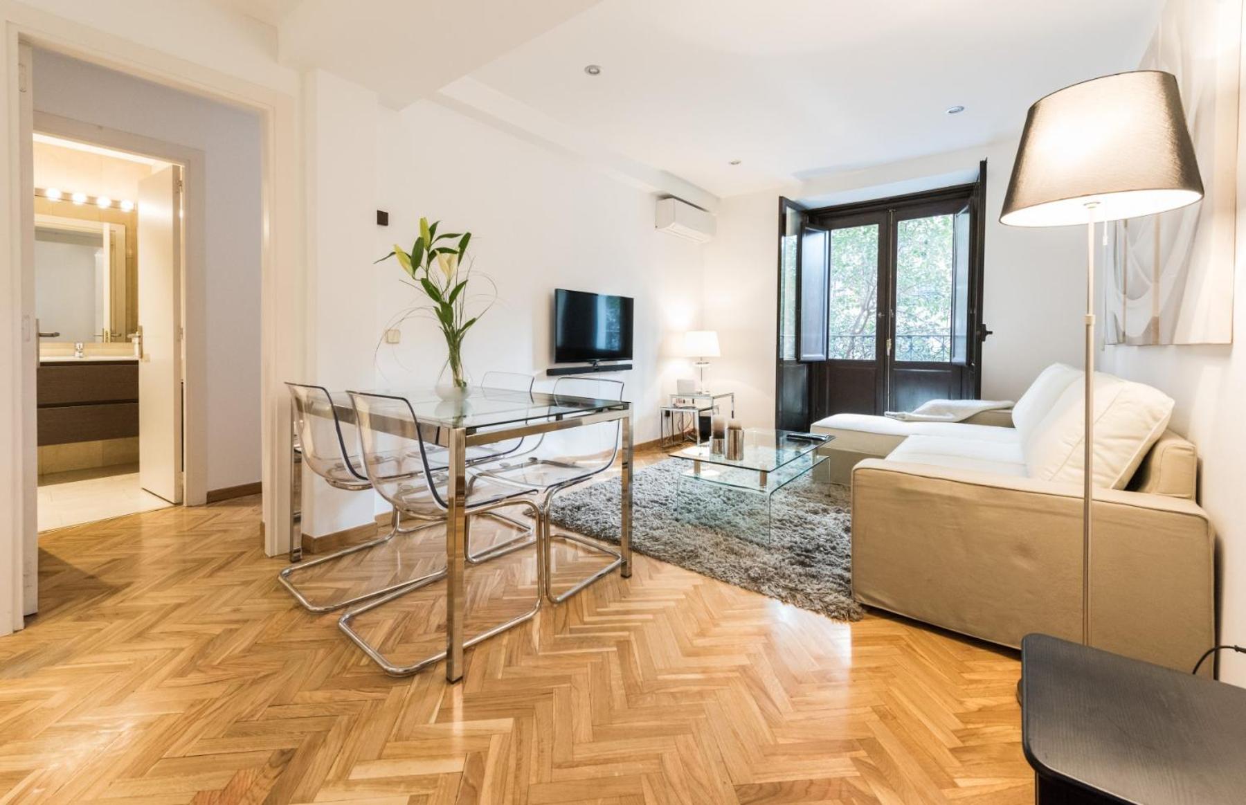 Malasaña Boutique by Madflats Collection