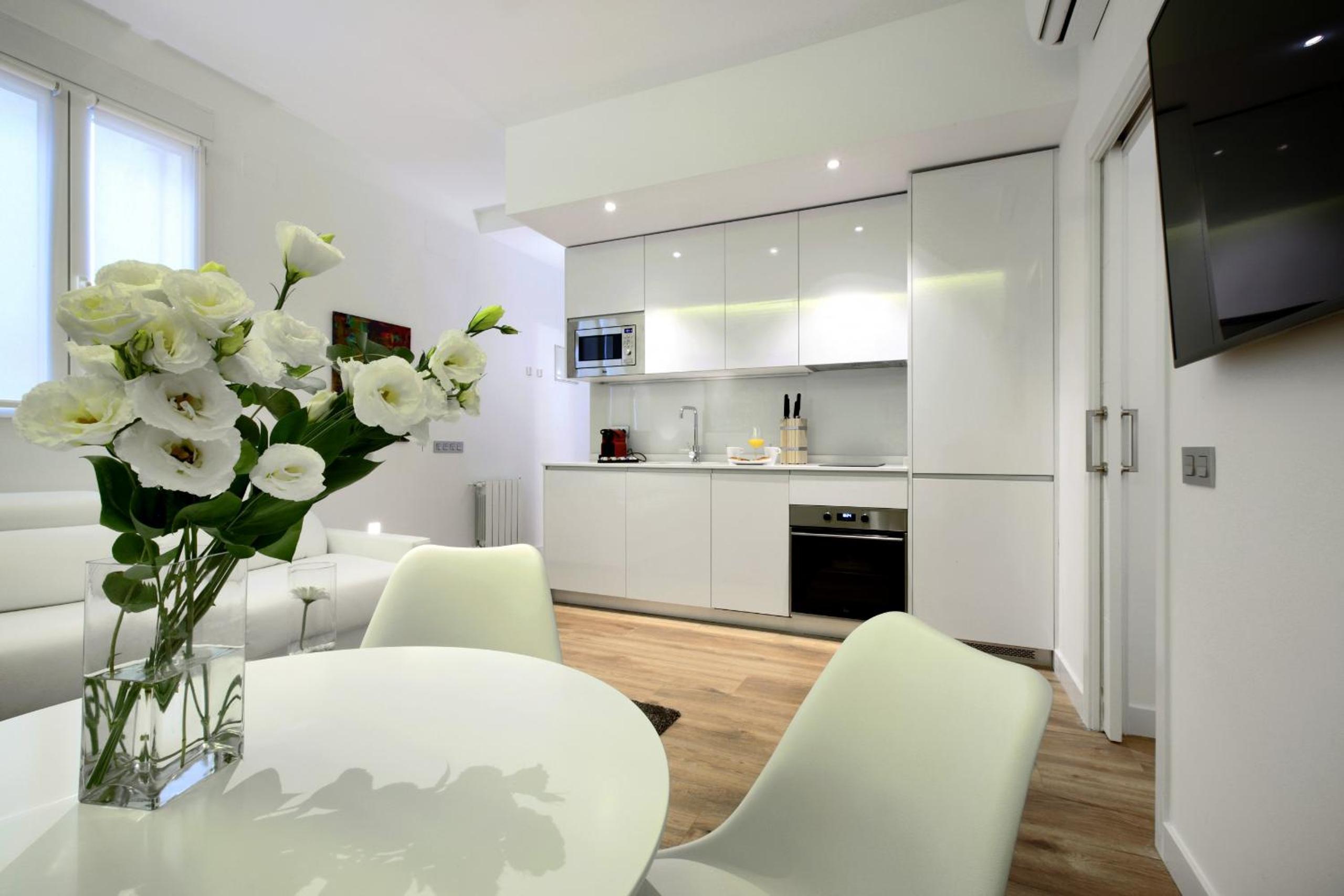 Latina Palace by Madflats Collection
