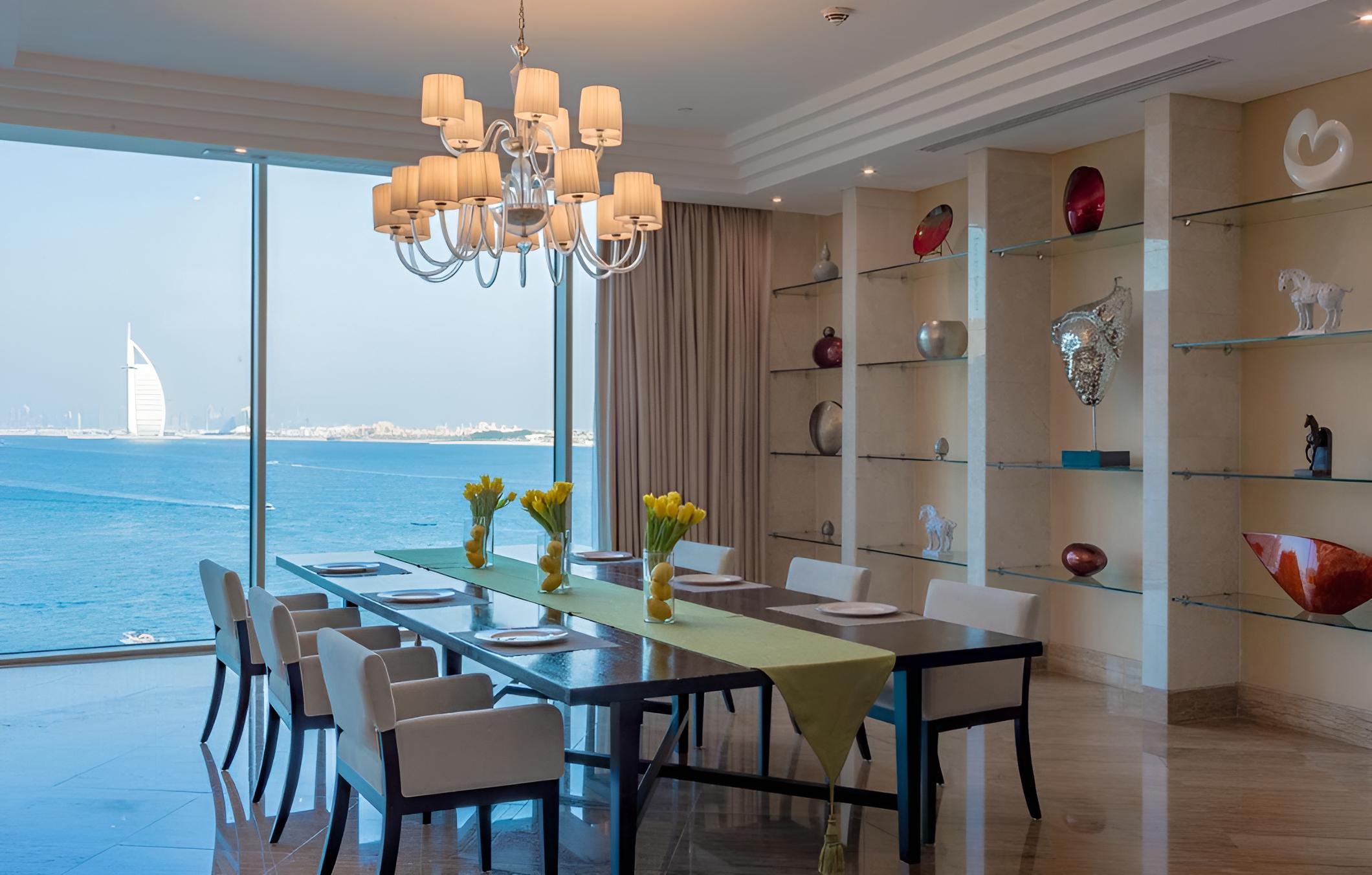 Rixos The Palm Hotel & Suites – Ultra All Inclusive, Dubai Rixos The Palm Hotel & Suites – Ultra All Inclusive, Dubai