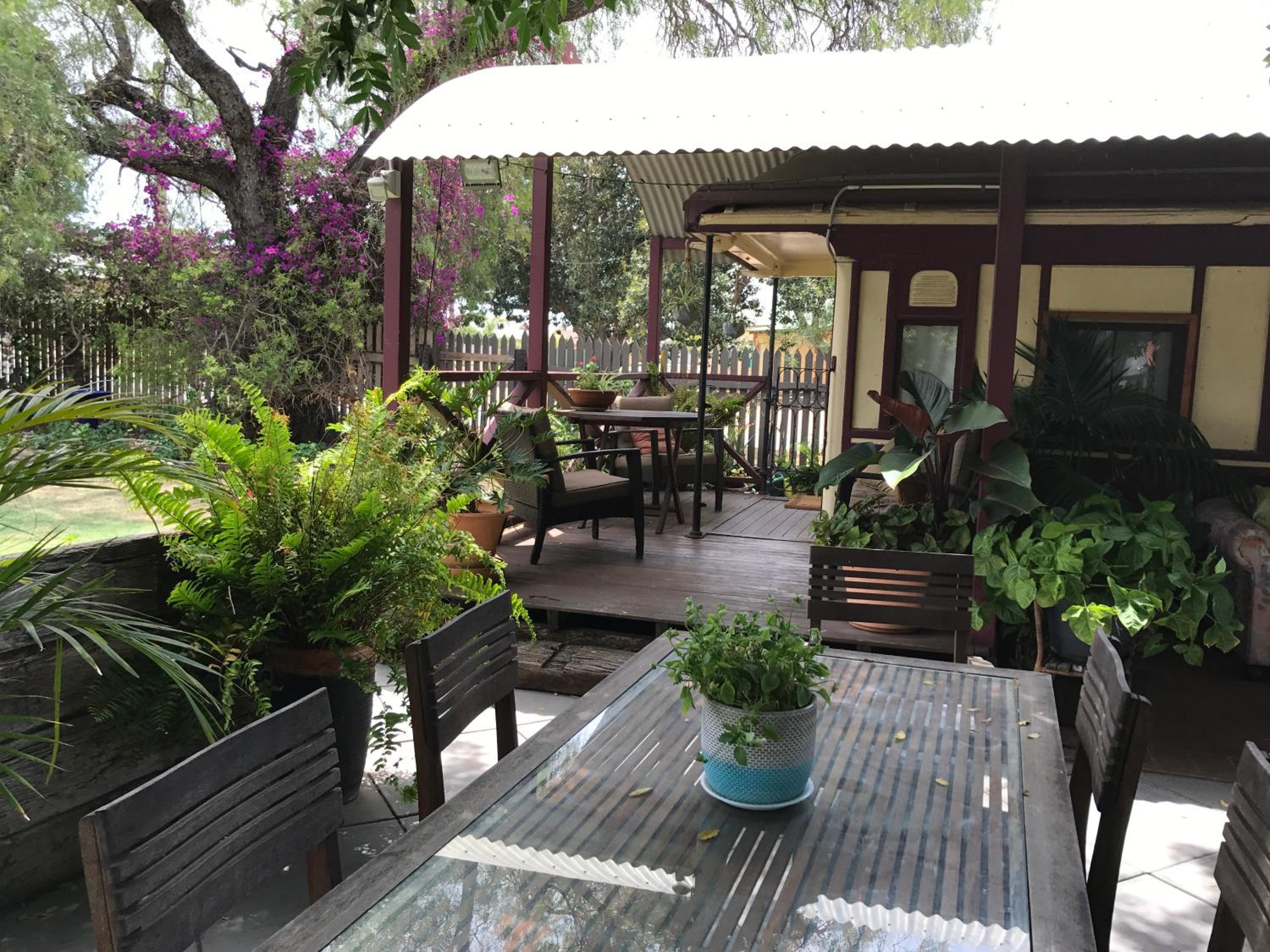 Dongara Breeze Inn