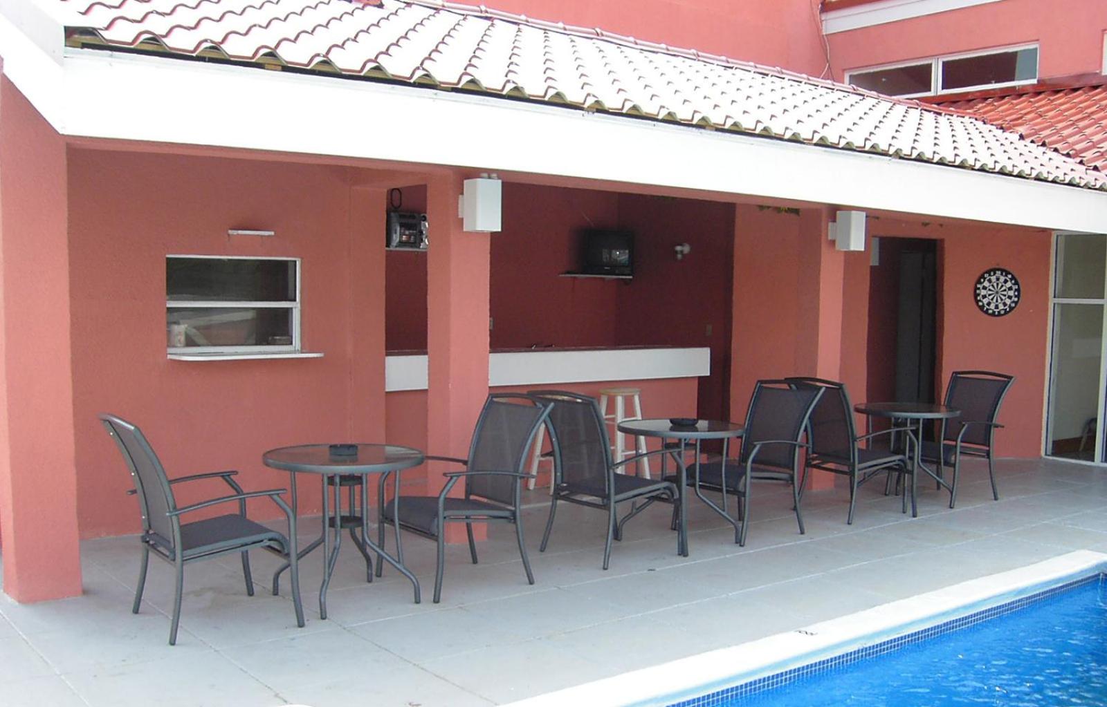 Grand Bahama Island - Freeport Vacations - Dundee Bay Villas - Property Image 6