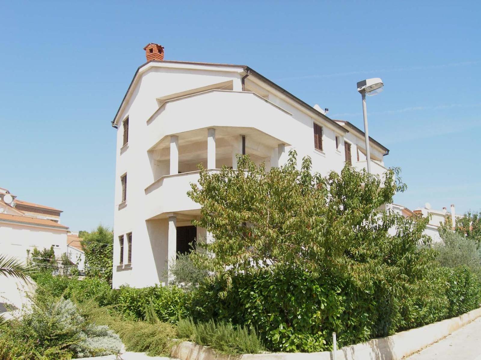 Apartments Mirjana