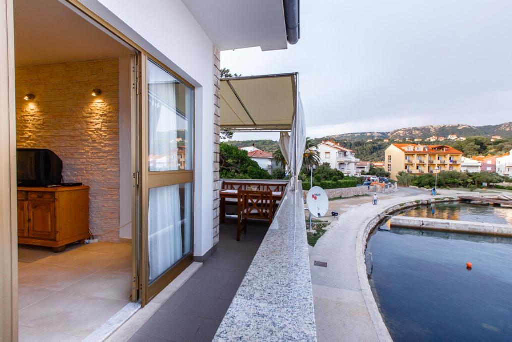 Apartmani Maris III view 3
