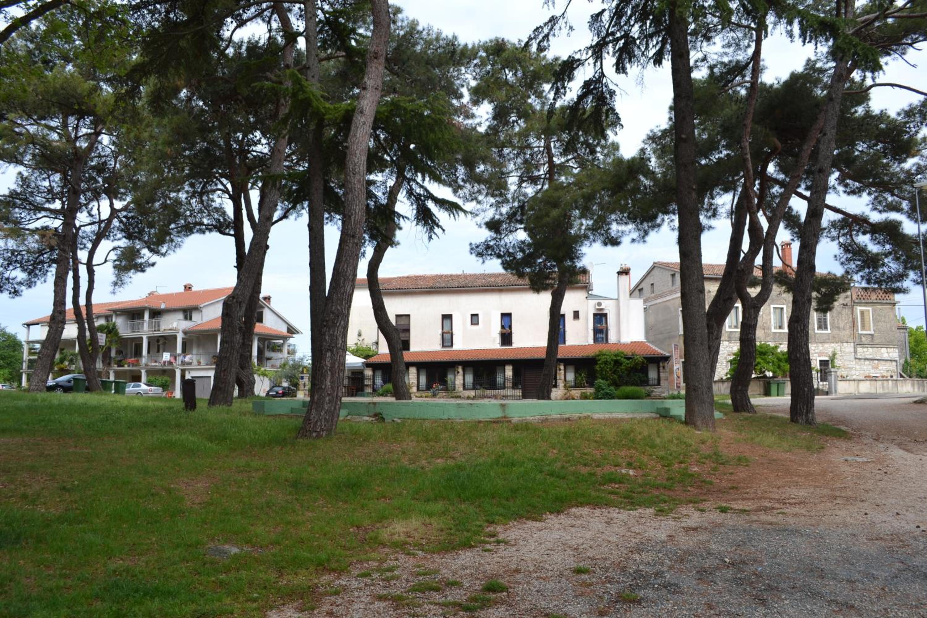 Photo 40