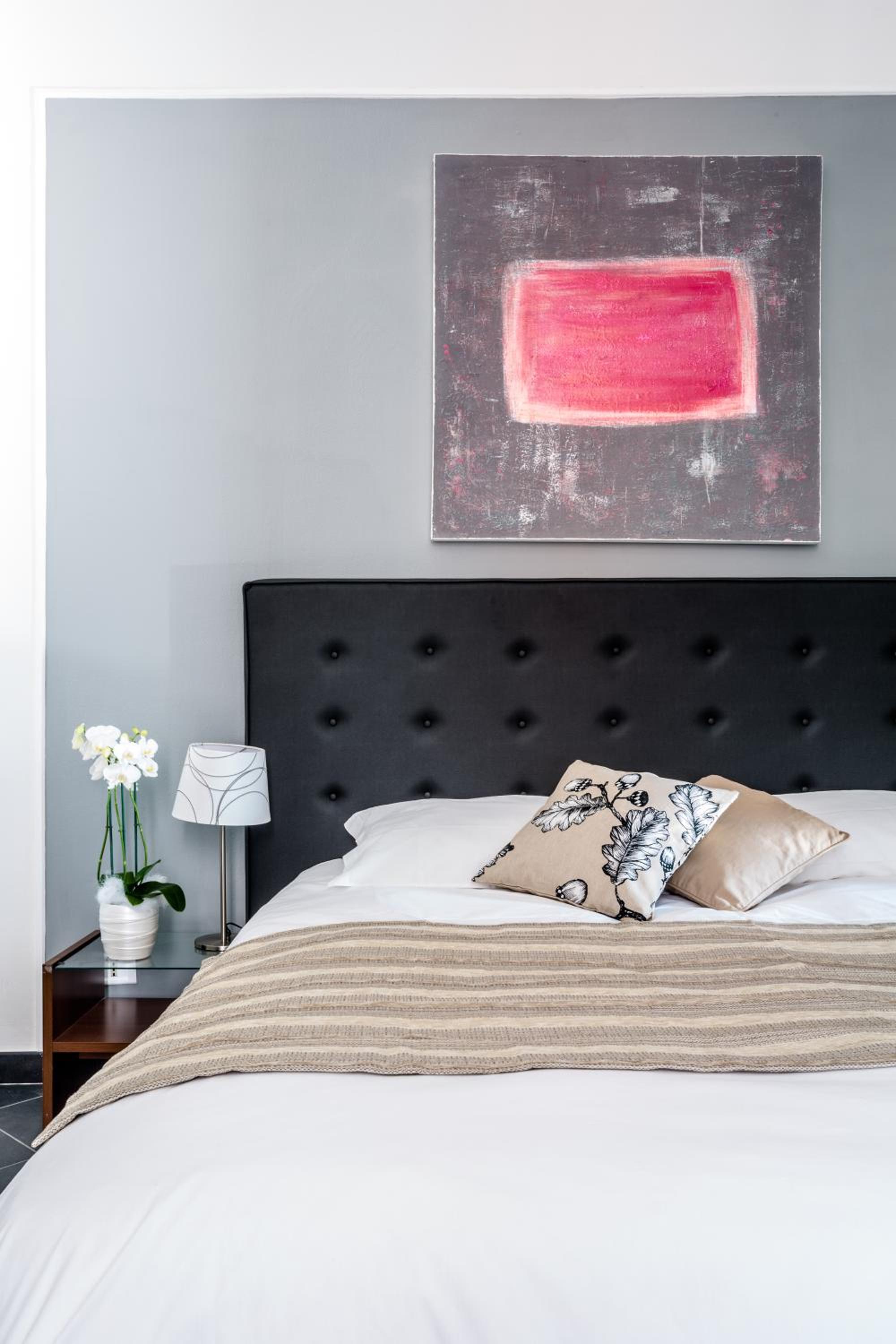 Little Rose Rooms