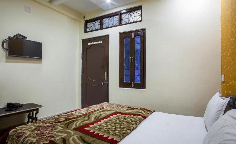 Hotel Hari Home