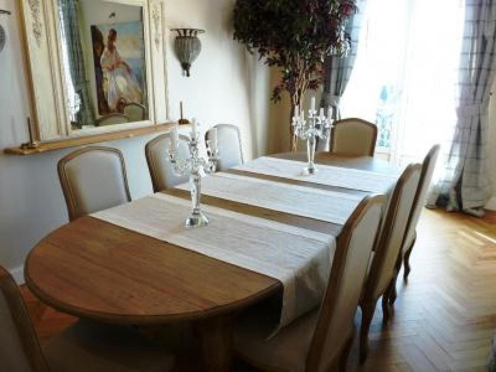 Charming 2 bedroom apt in Central Cannes walking distance to beaches Croisette and the Palais 678