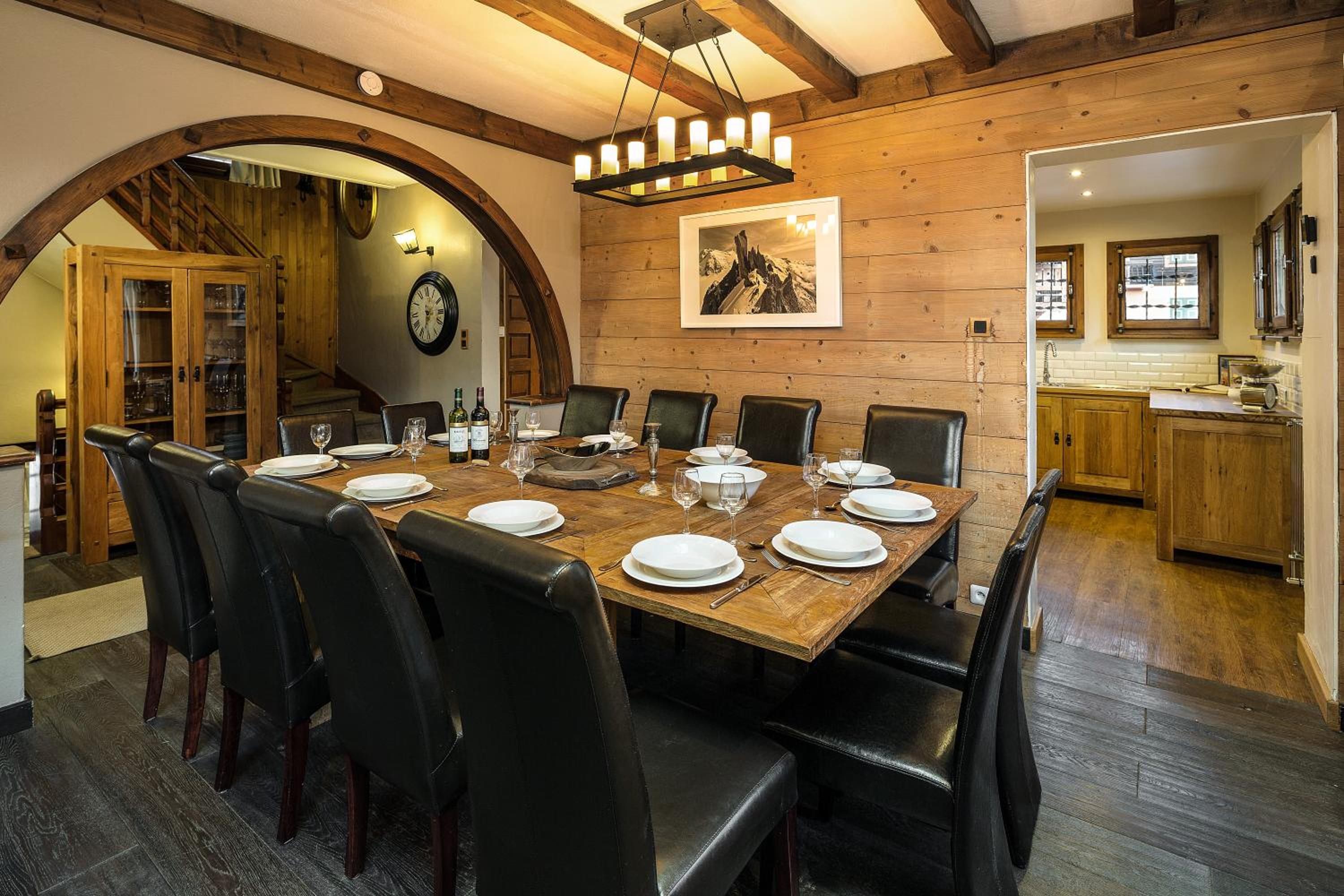 Chalet Aigle Royal view 3