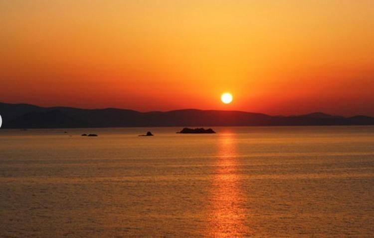 Karades Houses Poseidon 75m2