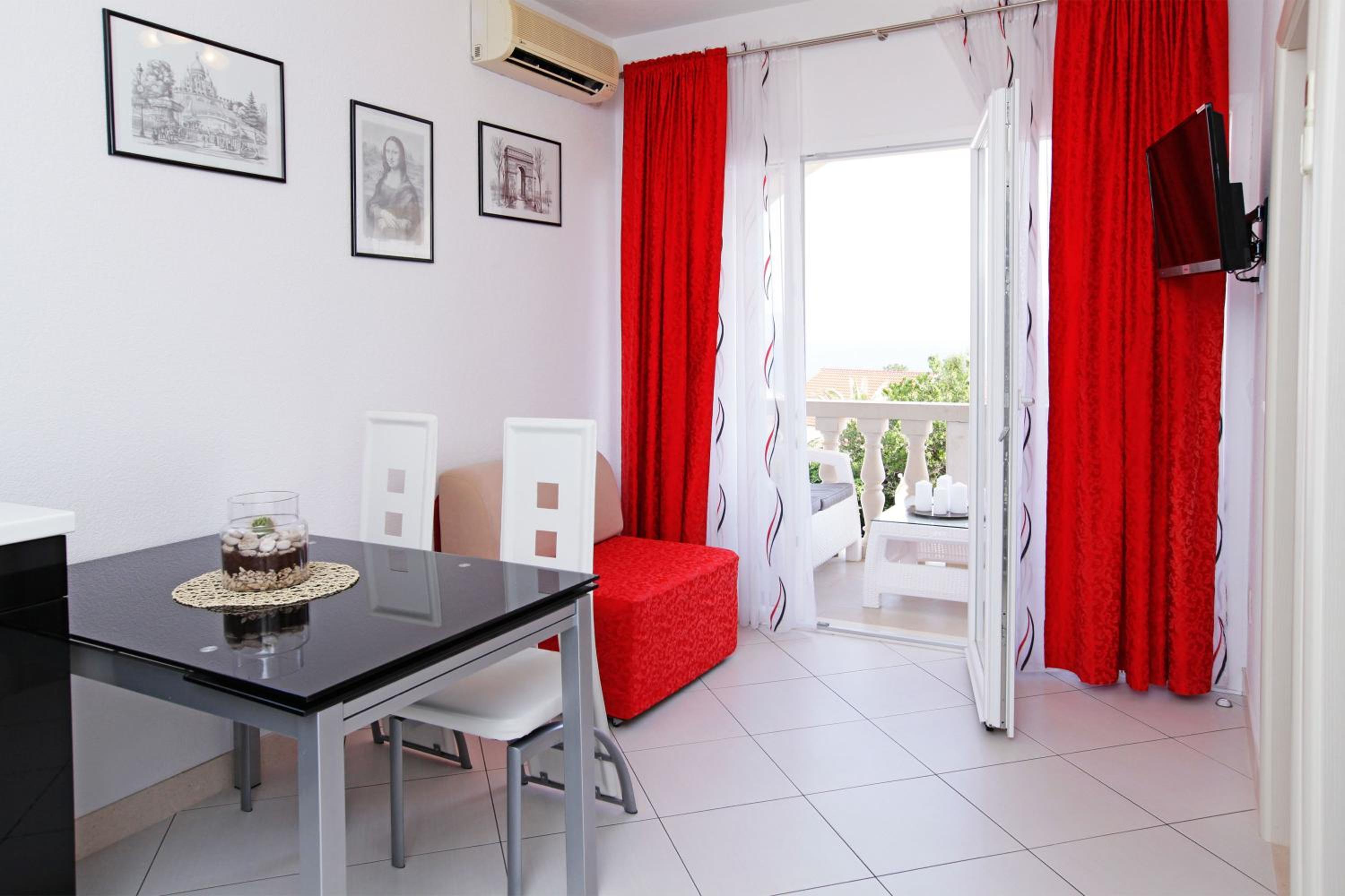 Apartments Toni view 4