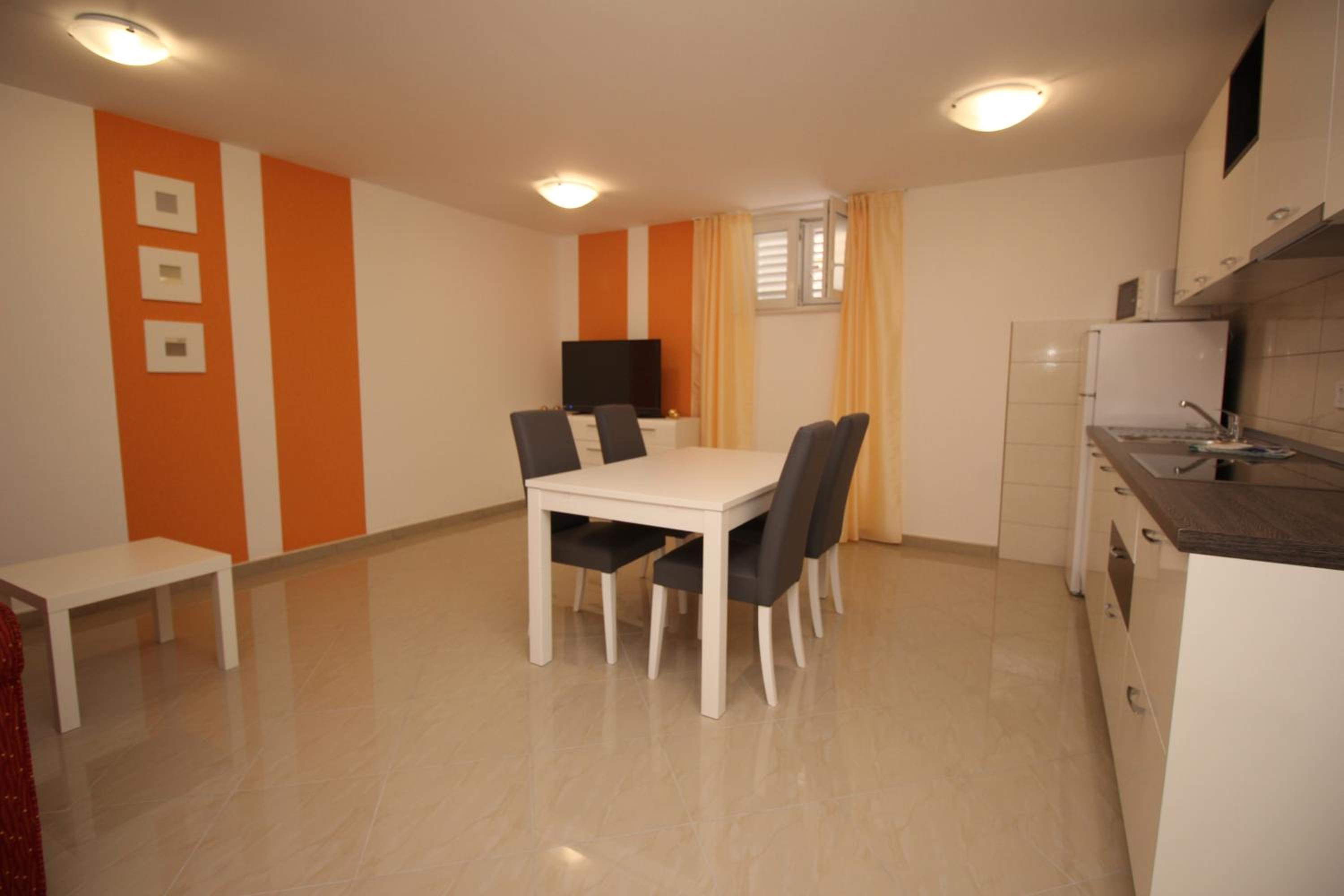 House Gorica 2 - underground level apartments