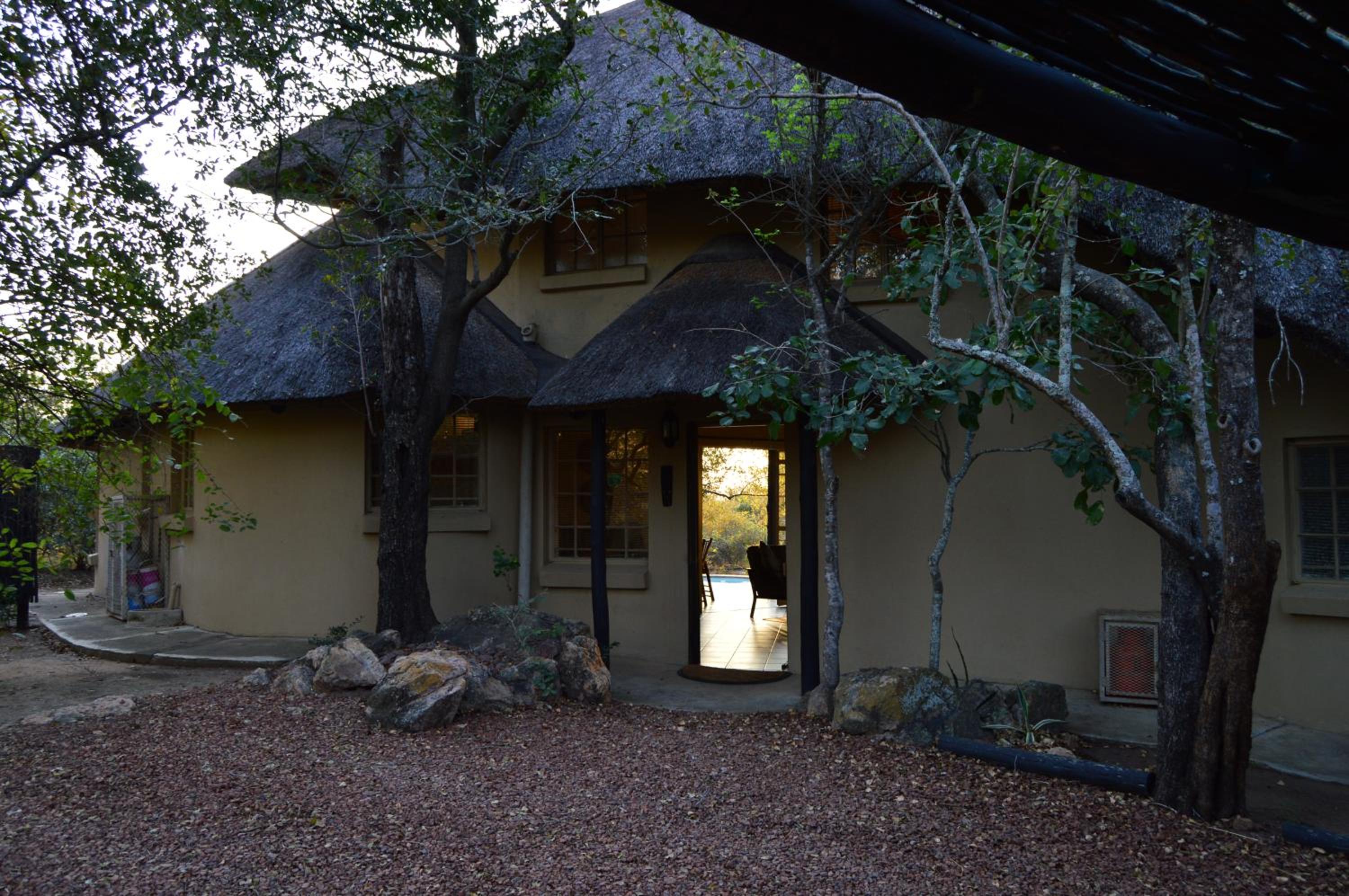 Kruger River Villas - Mtombo