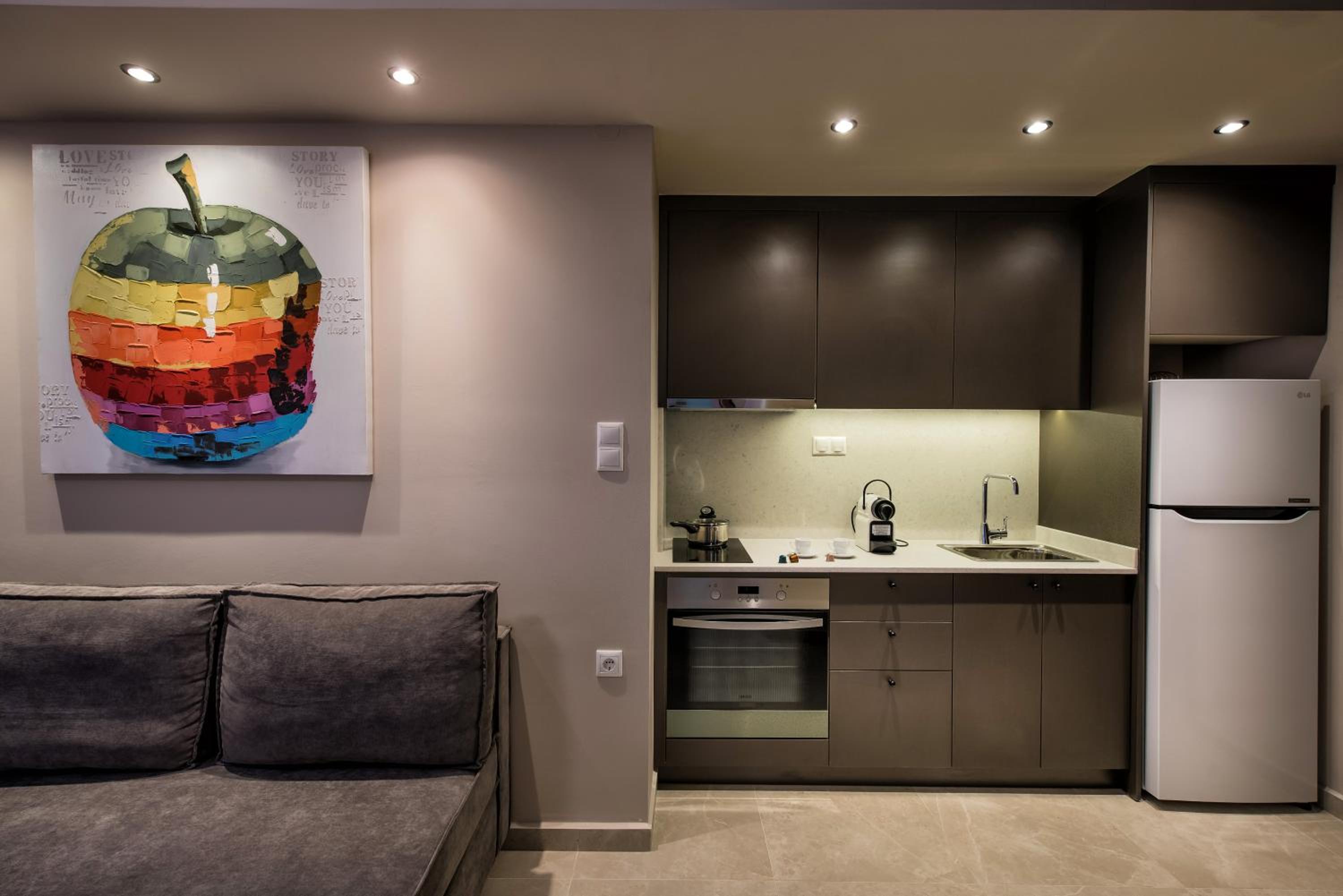 Downtown Central Apartments