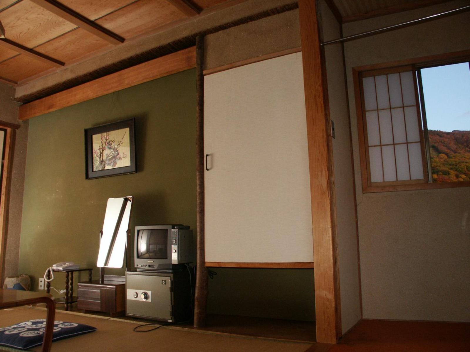 Itoya view 5