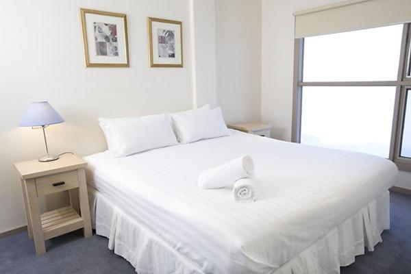 White Crystal Apartments