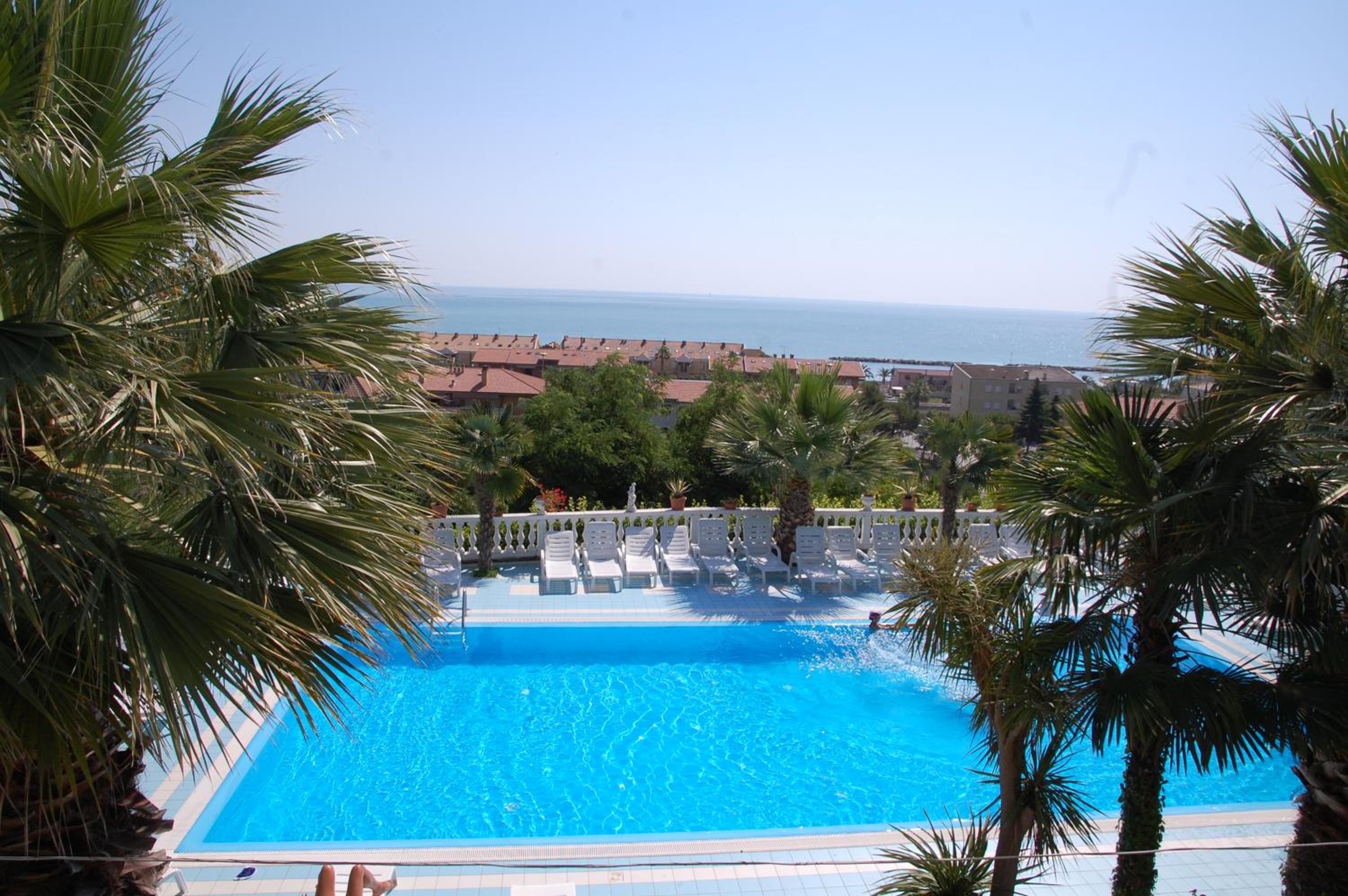 Camping Terrazzo sul mare view 5