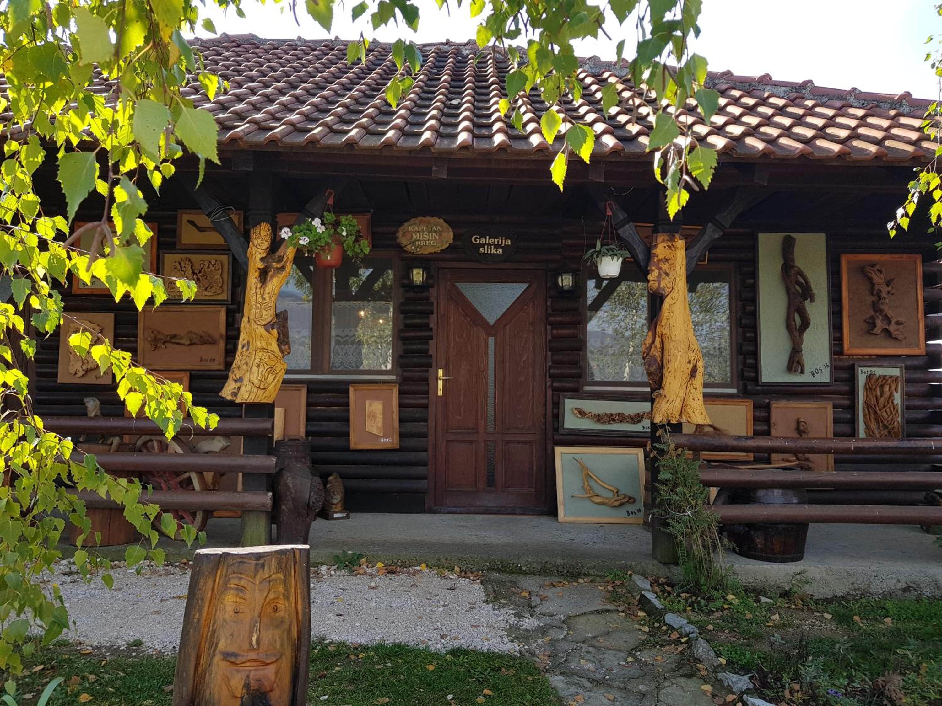 Photo 9