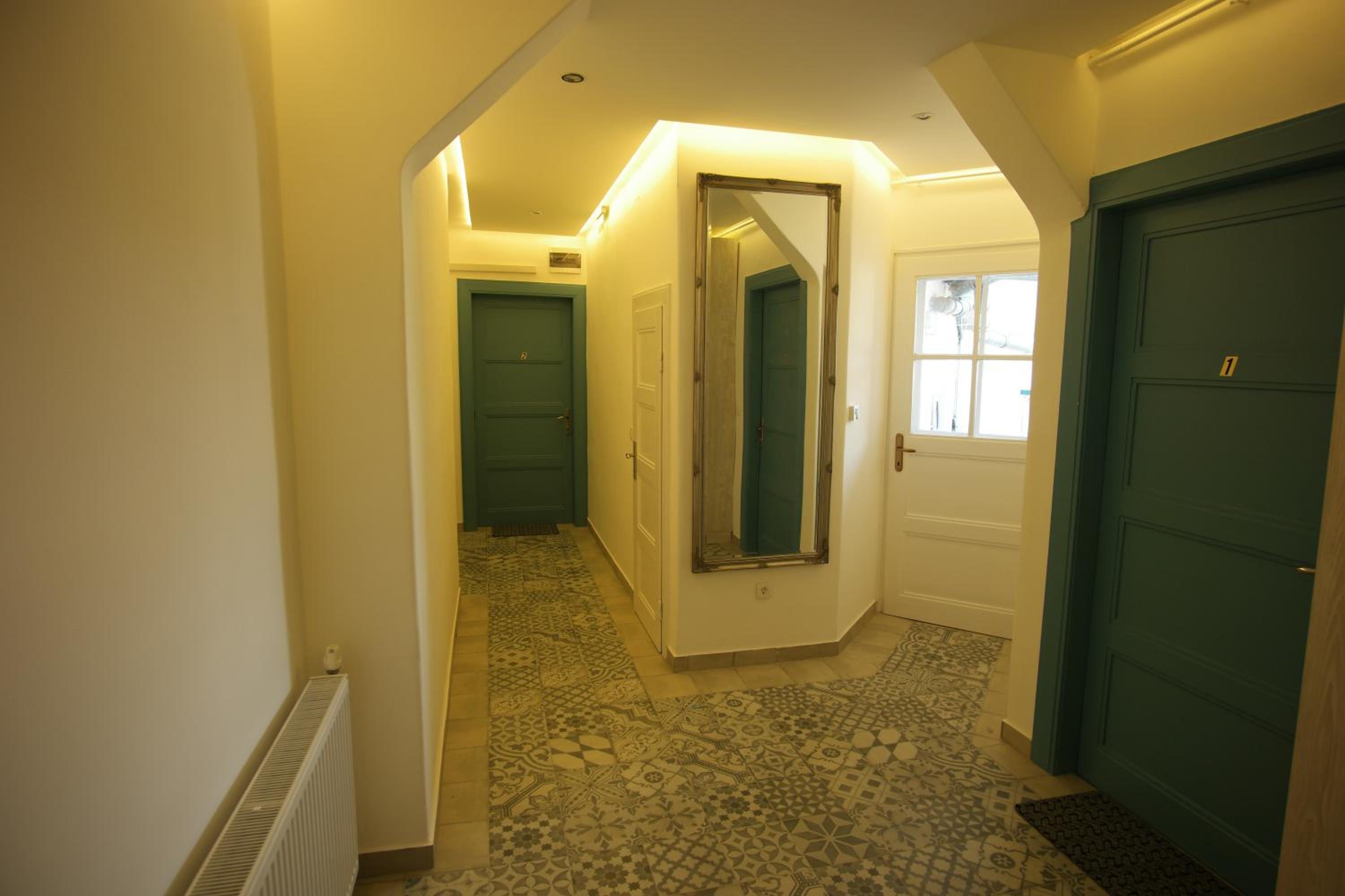 Zagreb Studio Apt No.1