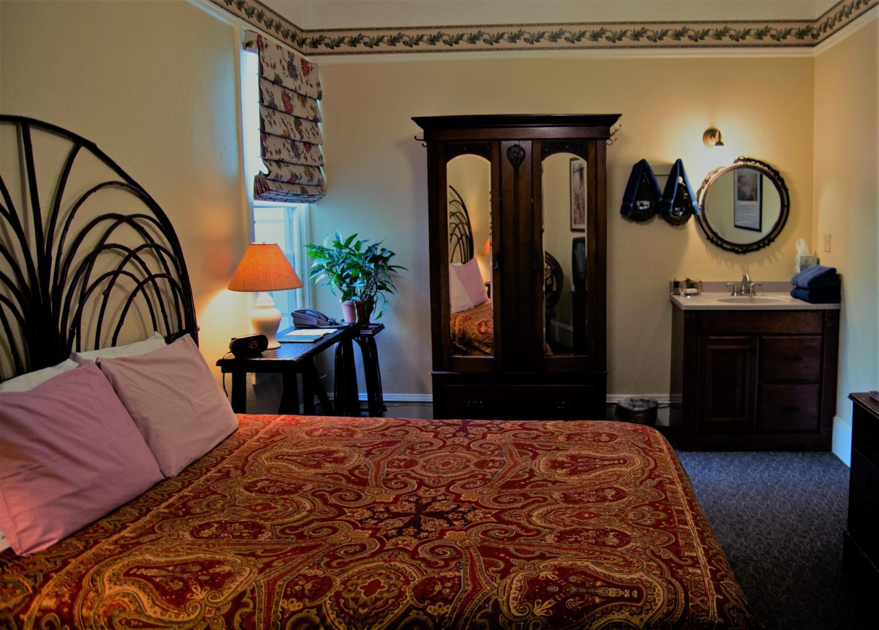 The Willows Inn photo 4